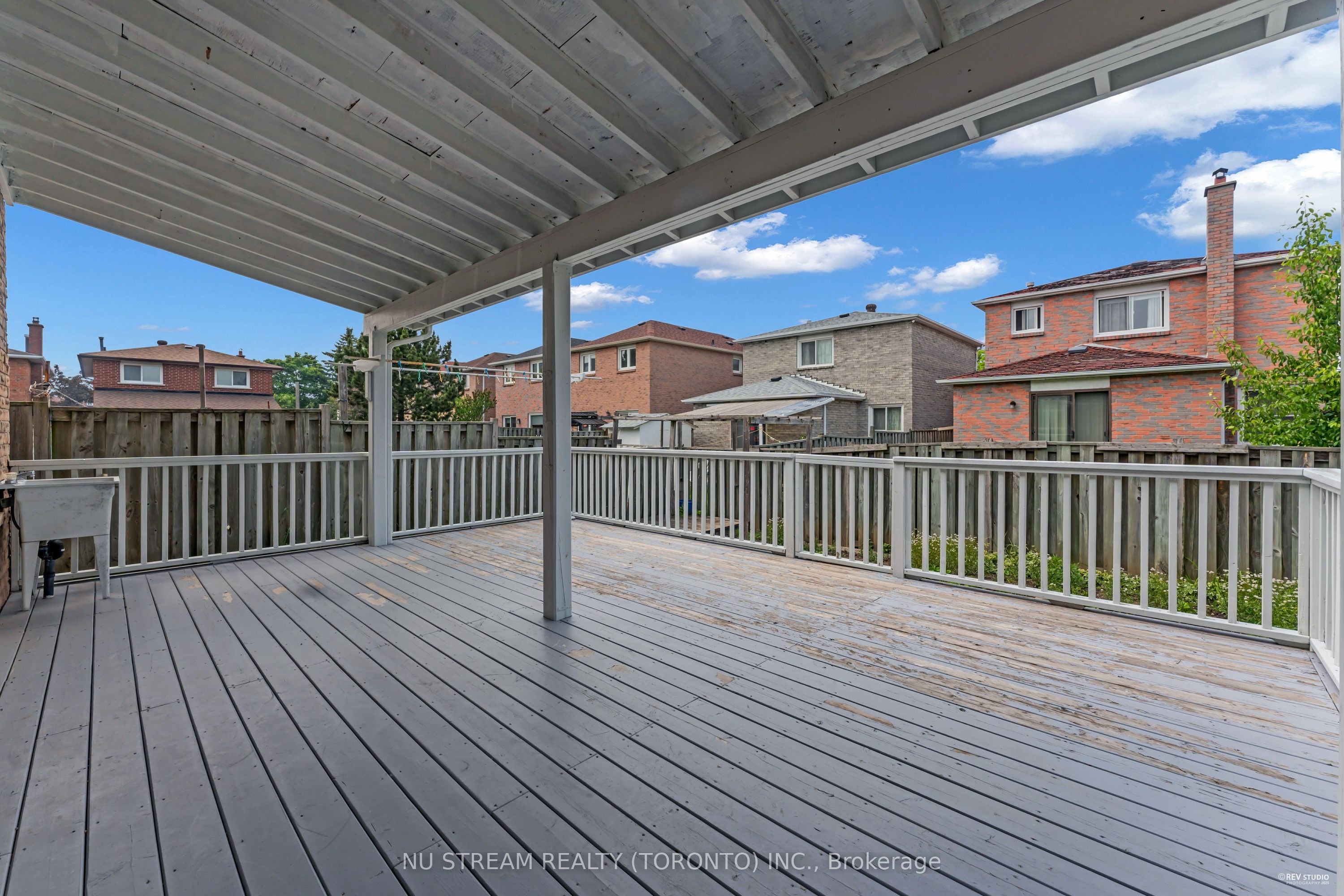 26 Silbury Drive Property Photo 49