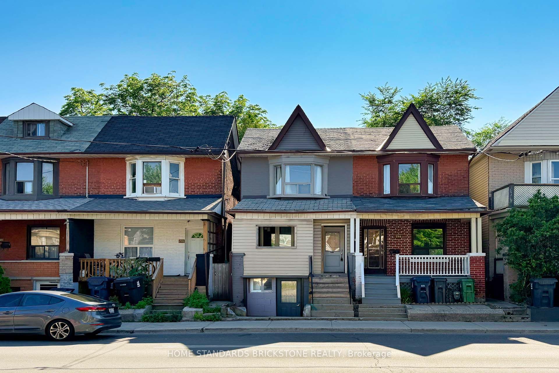 792 Pape Avenue Lower Property Photo 1