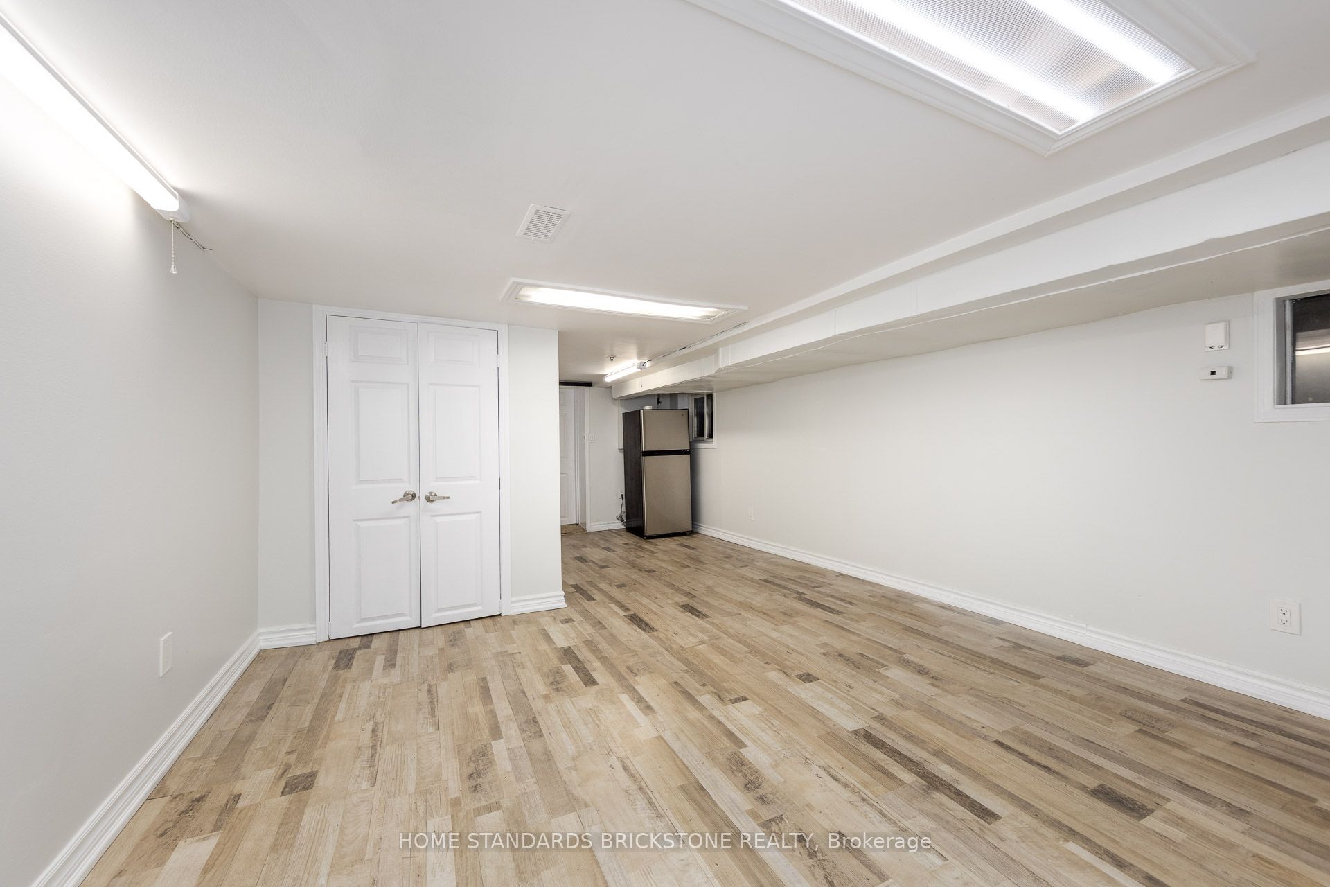 792 Pape Avenue Lower Property Photo 10