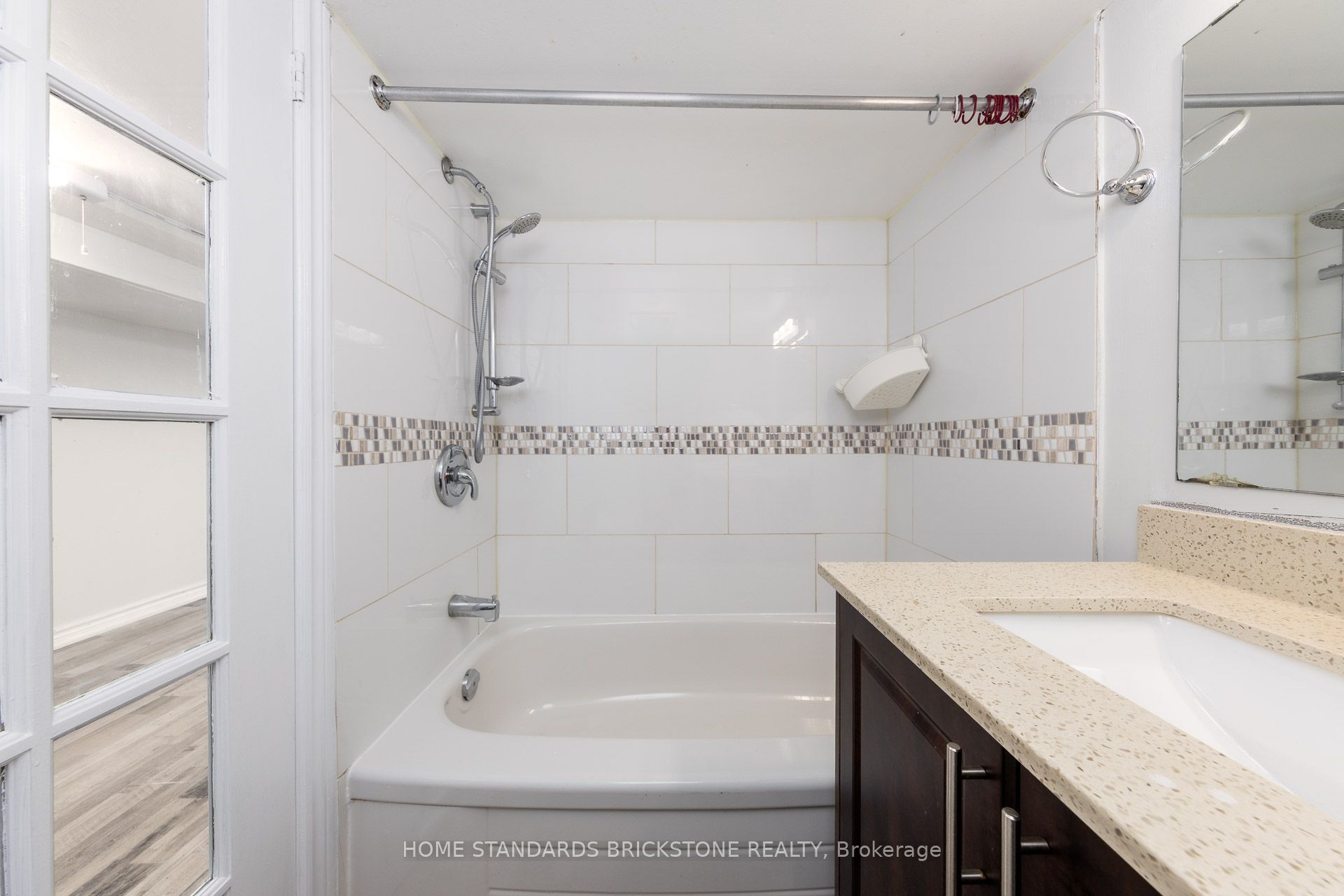 792 Pape Avenue Lower Property Photo 14