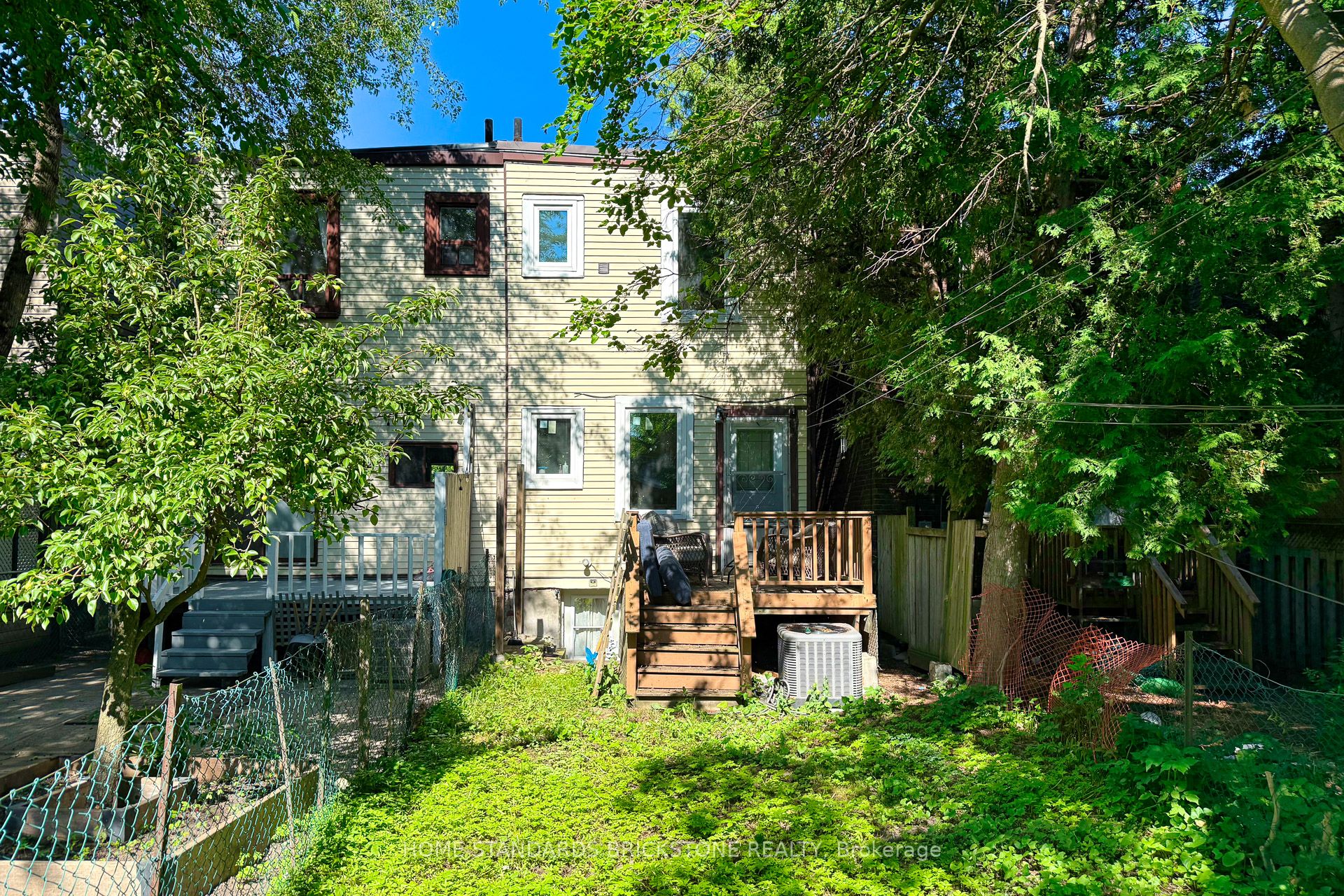 792 Pape Avenue Lower Property Photo 16