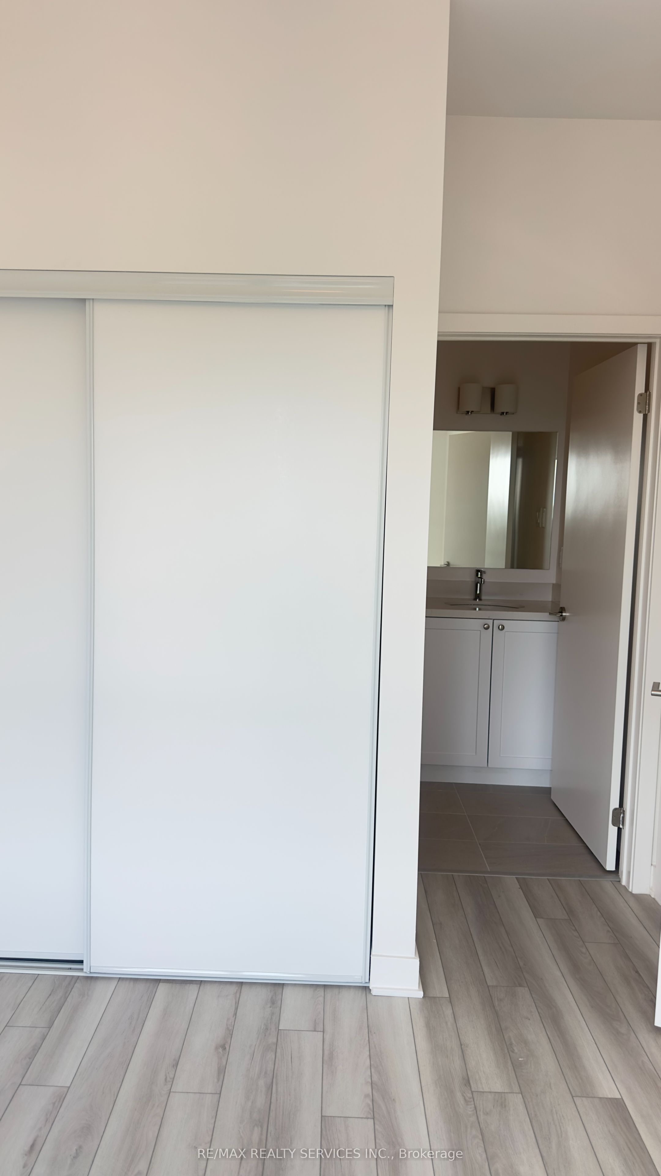 #706 - 55 Clarington Boulevard Property Photo 11