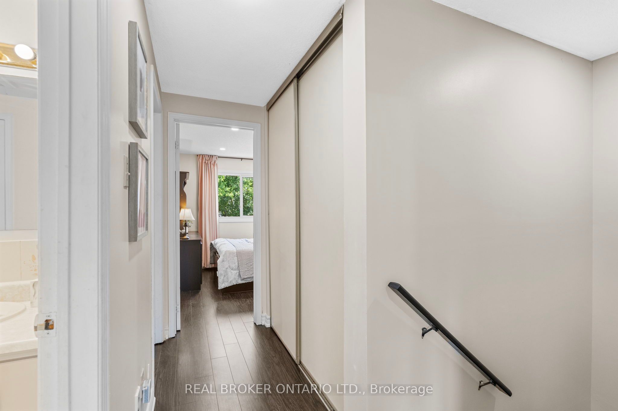 1434 Anton Square Property Photo 16