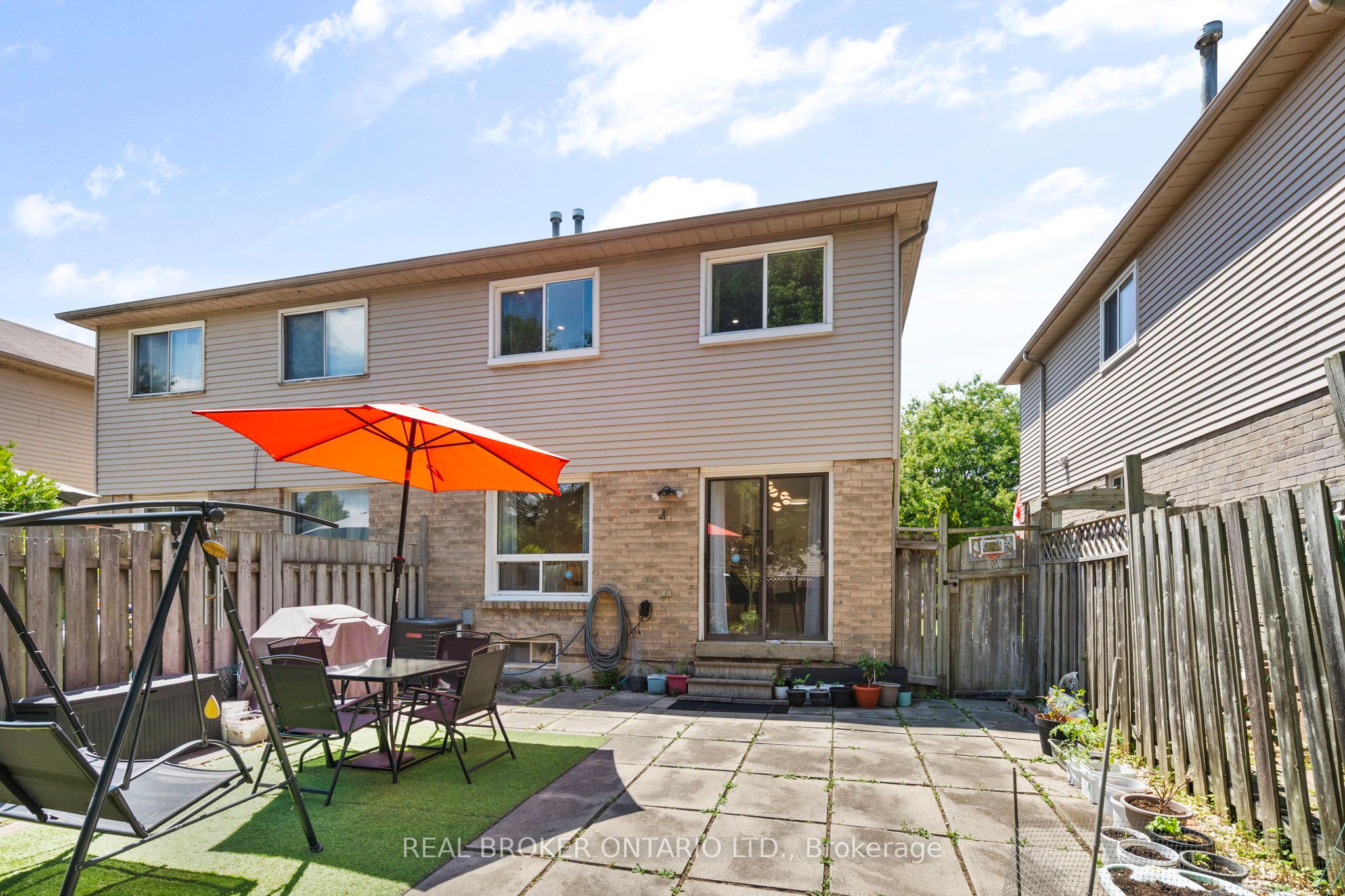 1434 Anton Square Property Photo 38