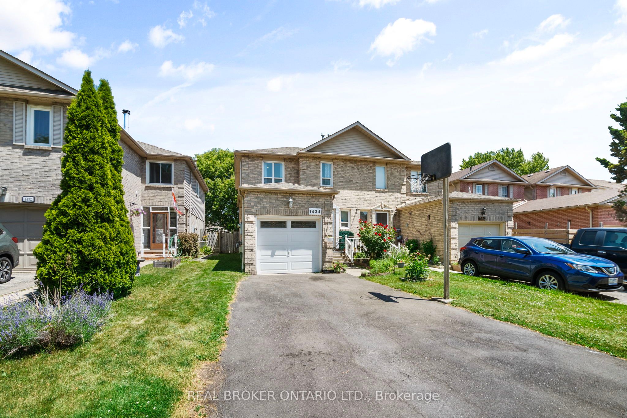 1434 Anton Square Property Photo 42
