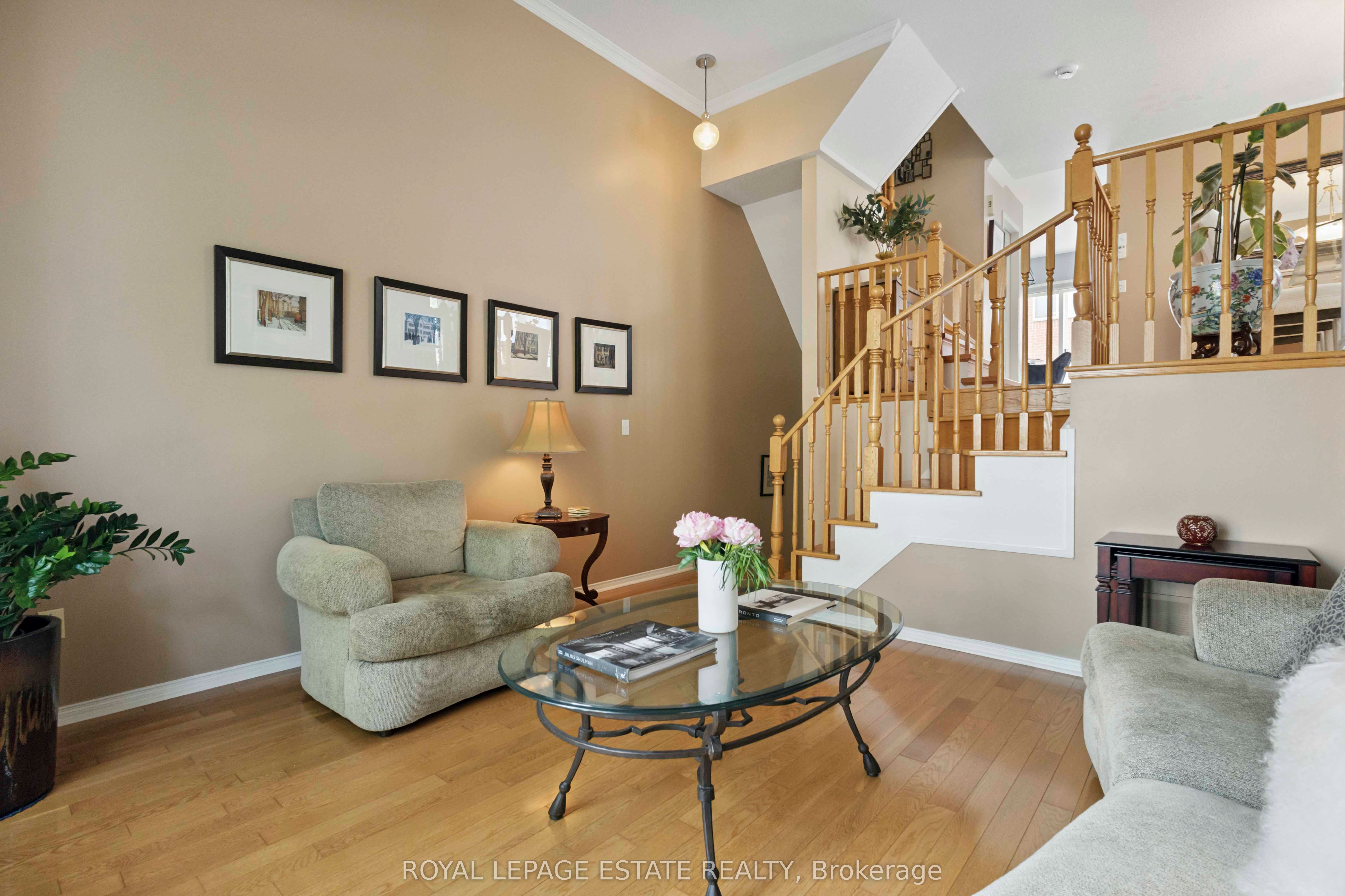 #301 - 83 Mondeo Drive Property Photo 10