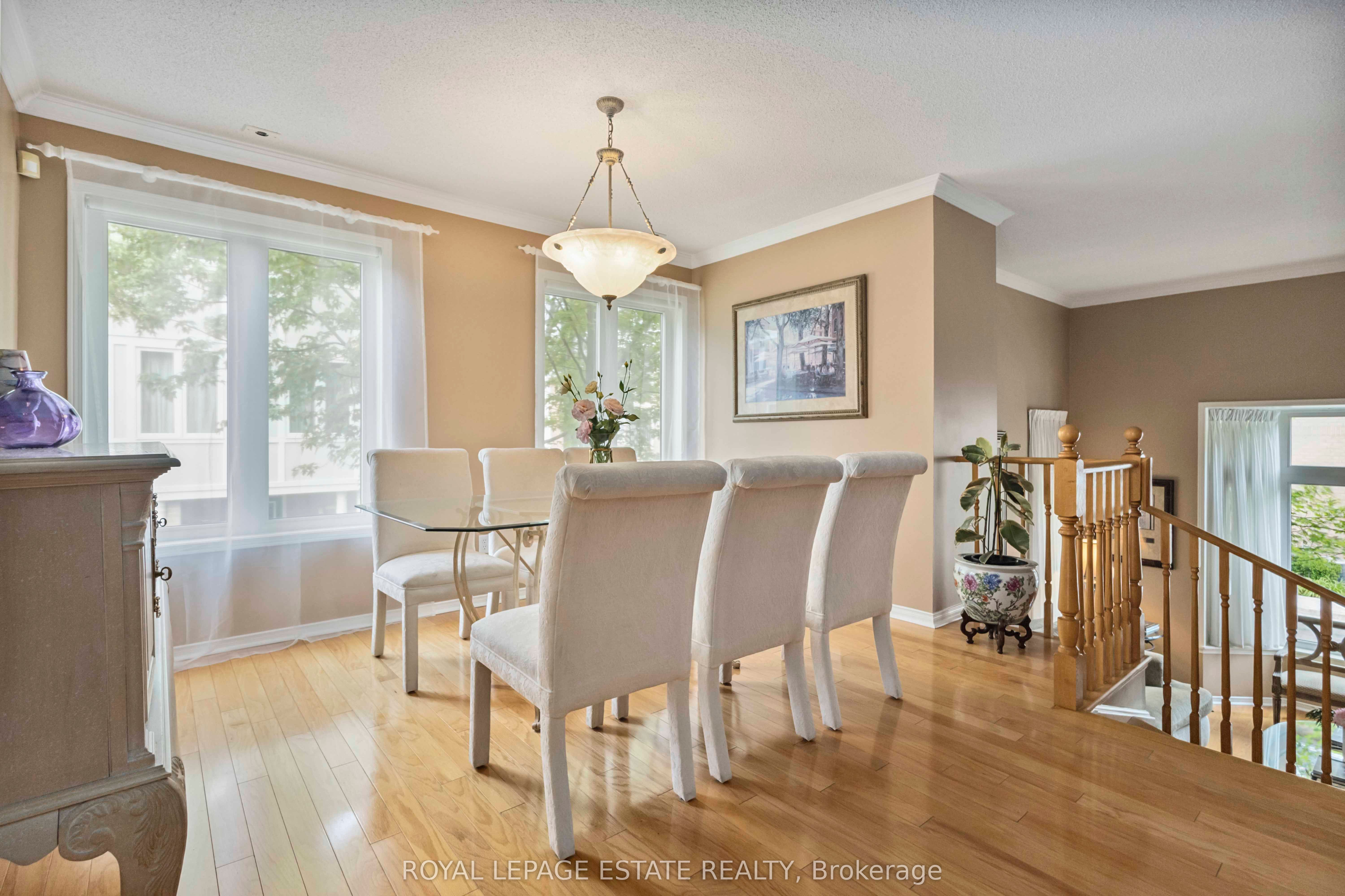 #301 - 83 Mondeo Drive Property Photo 14