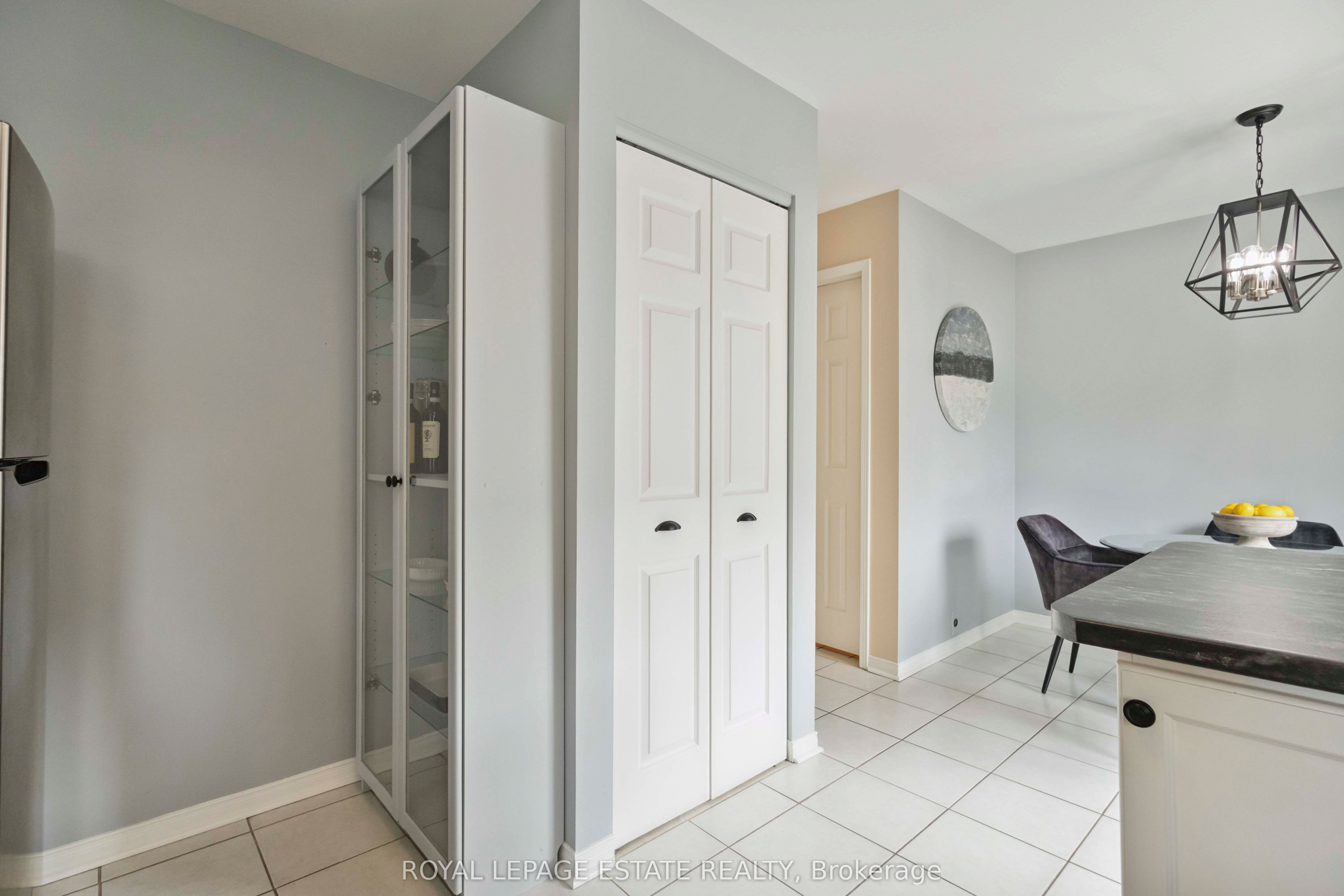 #301 - 83 Mondeo Drive Property Photo 23