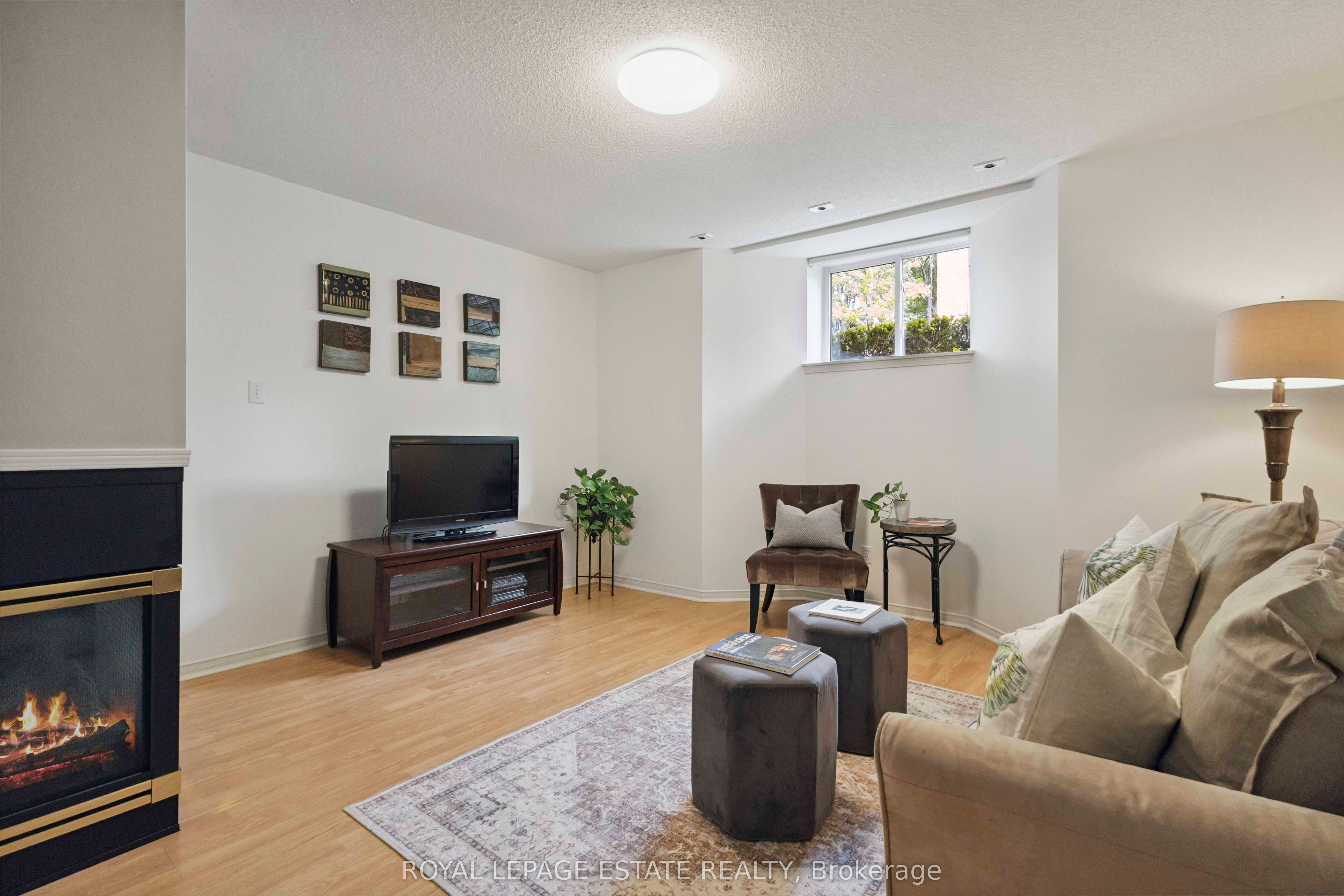 #301 - 83 Mondeo Drive Property Photo 36
