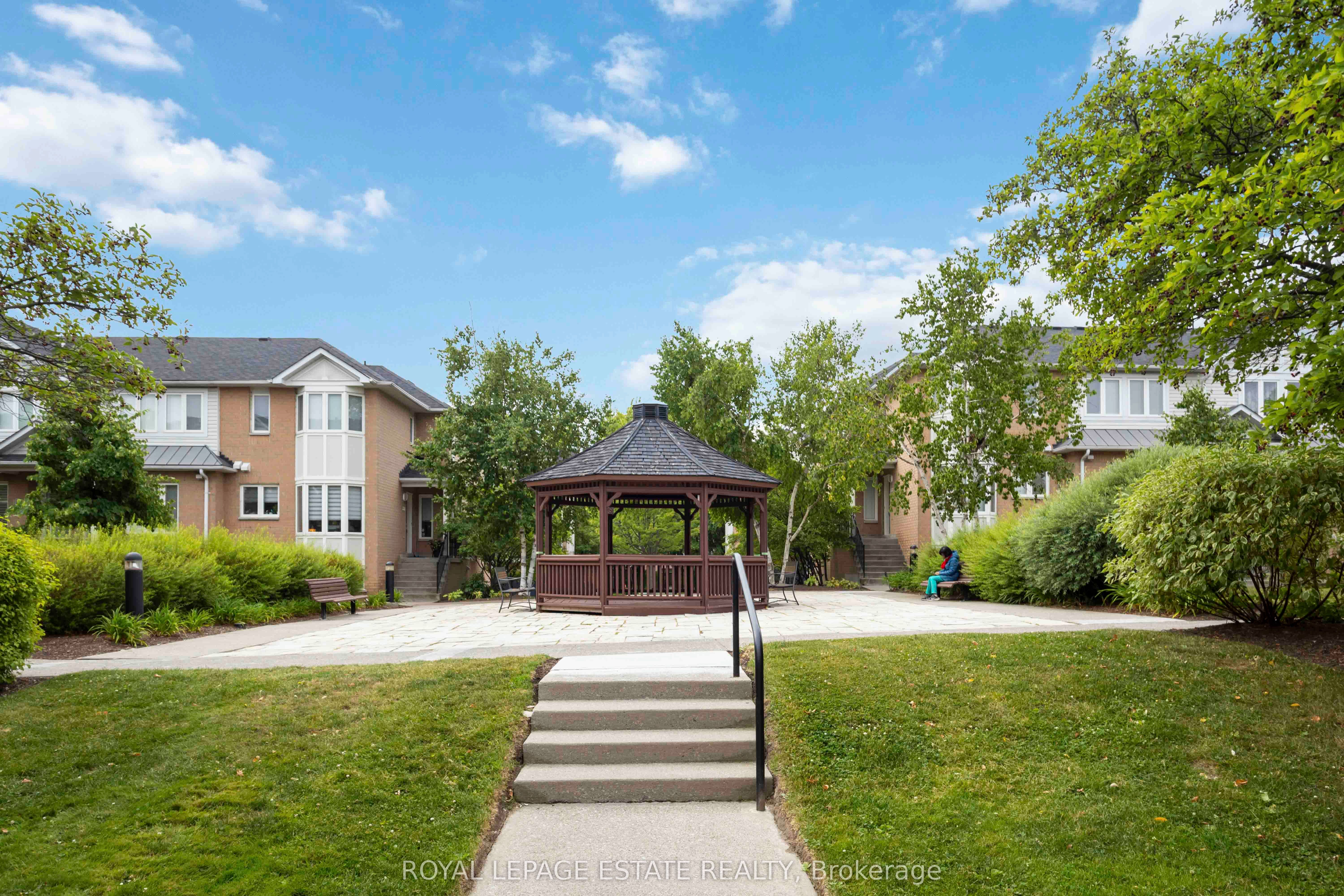 #301 - 83 Mondeo Drive Property Photo 41