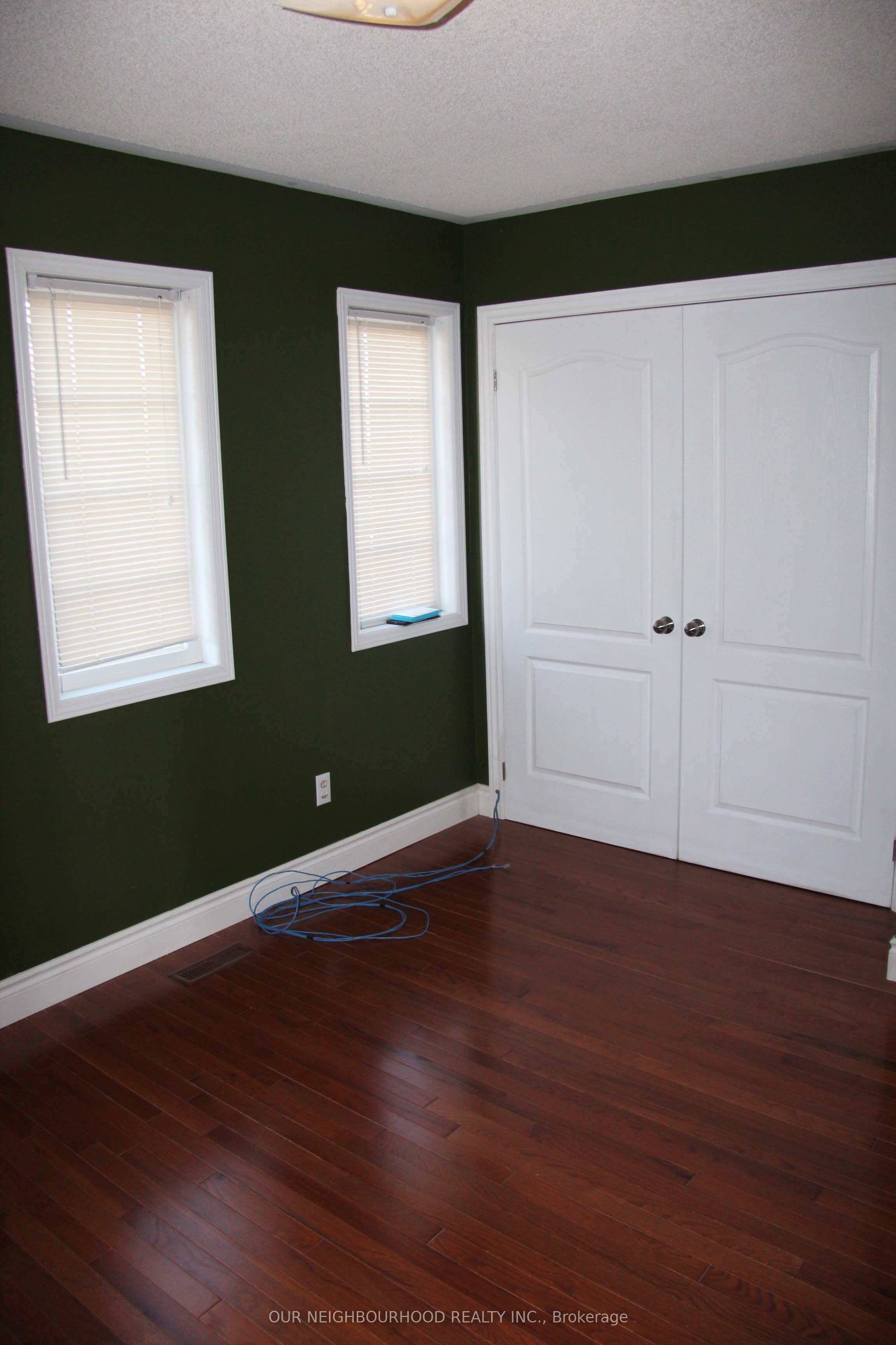 2341 Clearside Court Property Photo 6