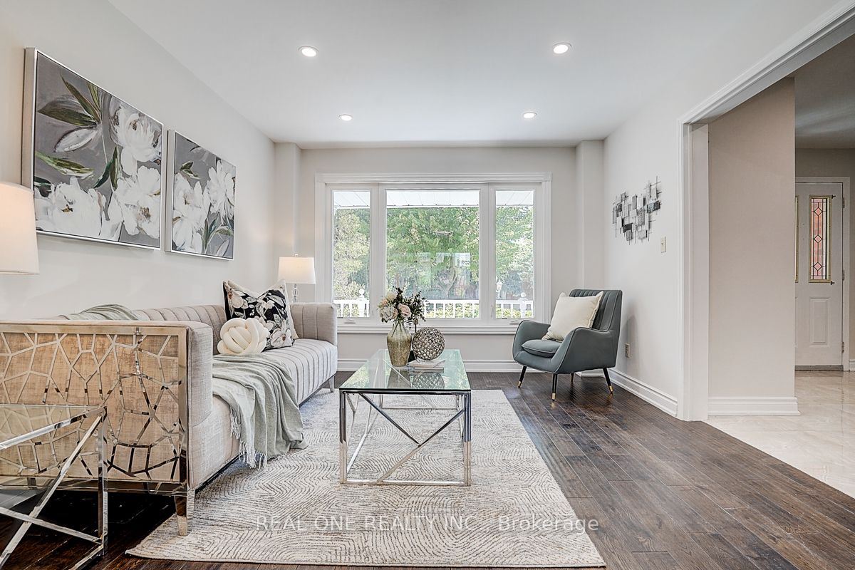 1930 Walreg Drive Property Photo 5