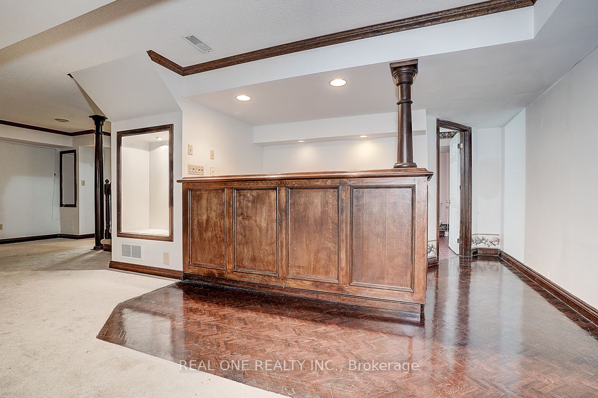 1930 Walreg Drive Property Photo 25