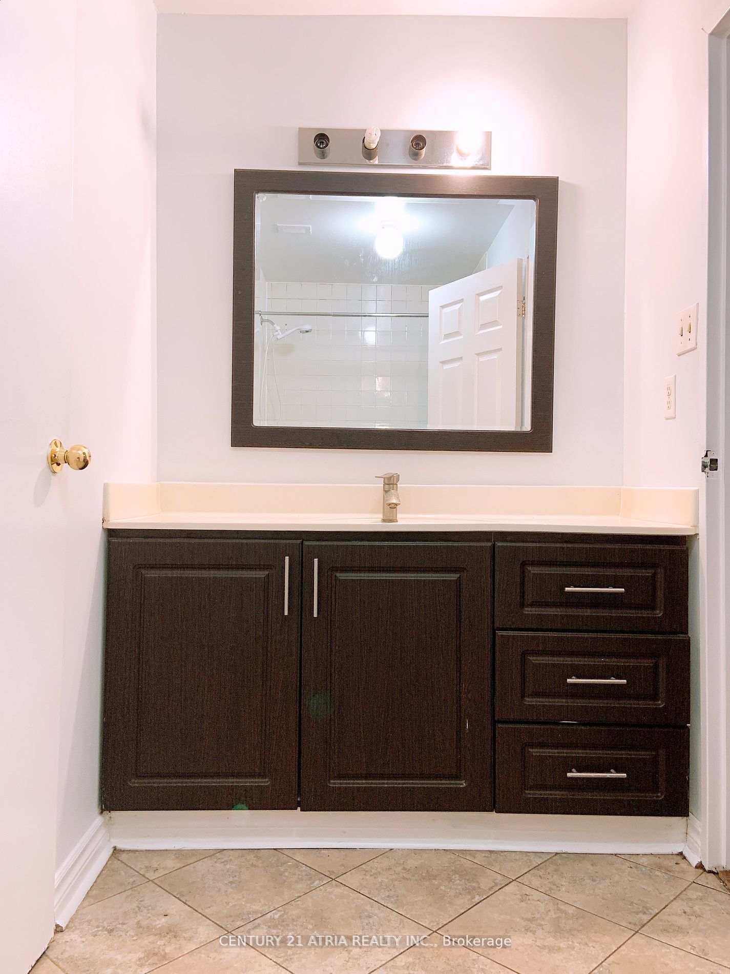 #1063 - 100 Mornelle Court Property Photo 7