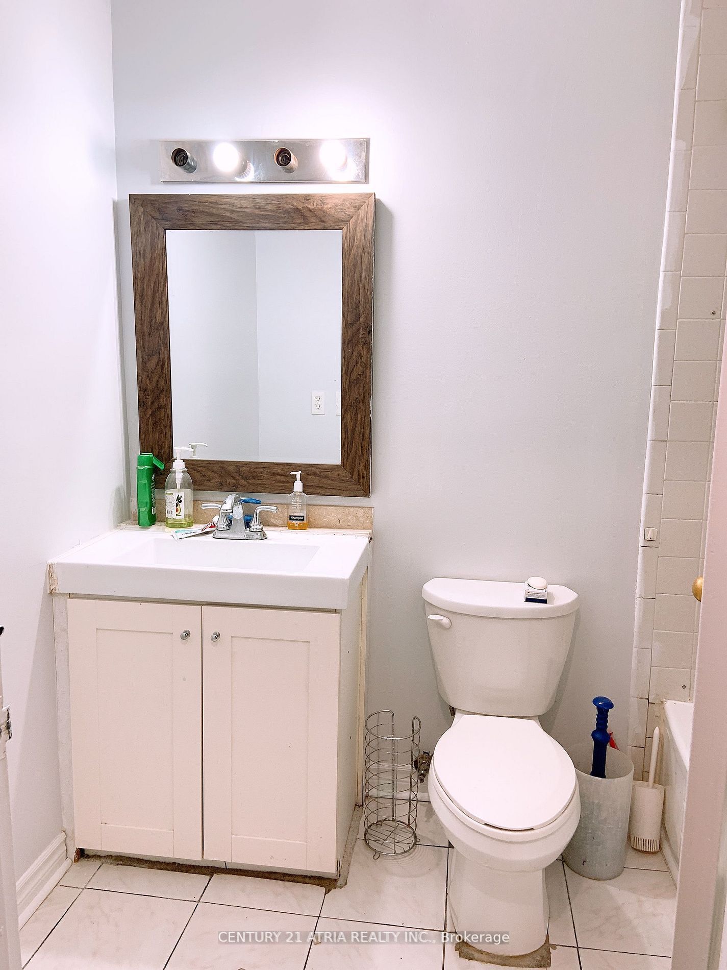#1063 - 100 Mornelle Court Property Photo 8