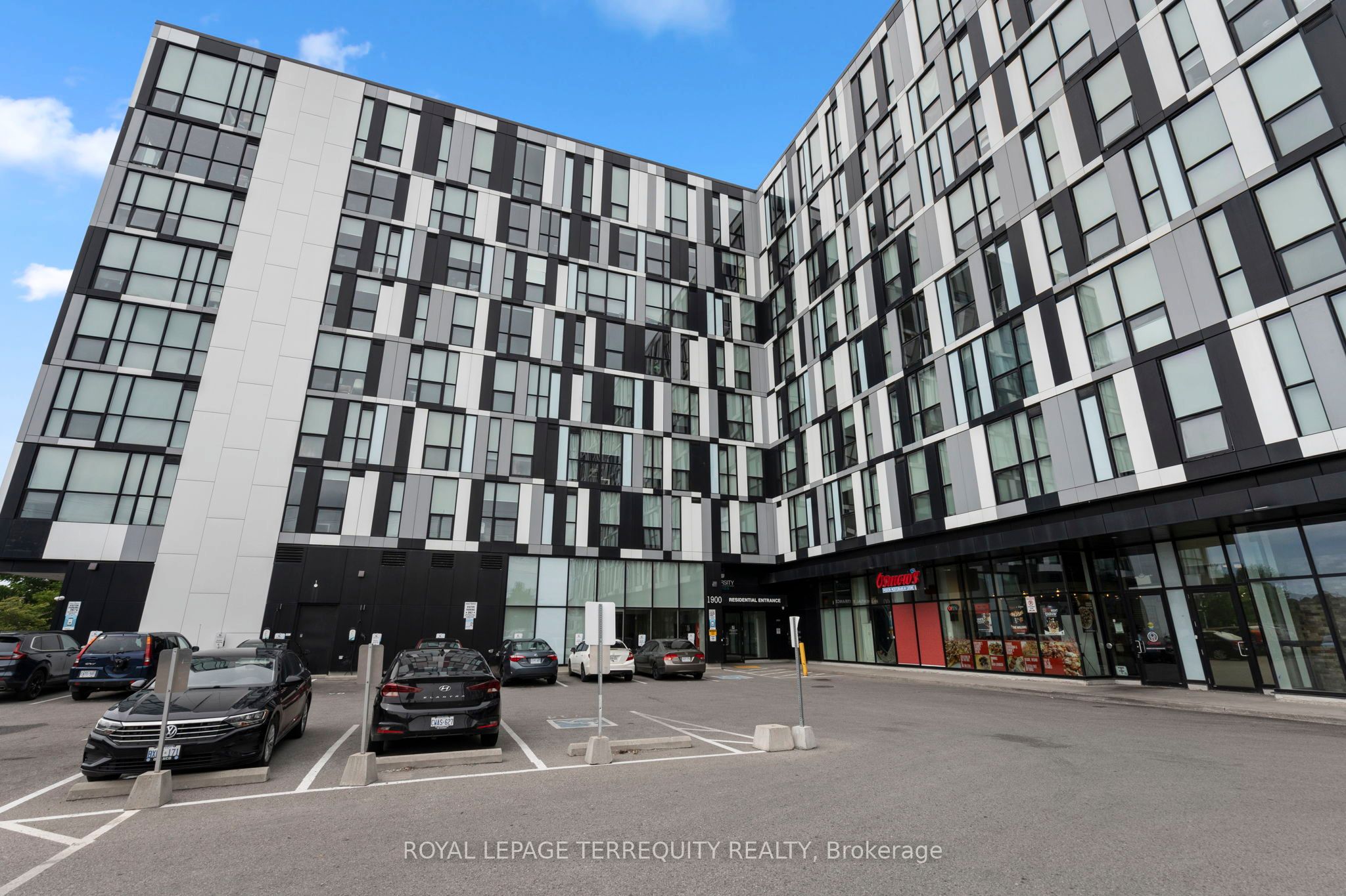 #703 - 1900 Simcoe Street Property Photo 1