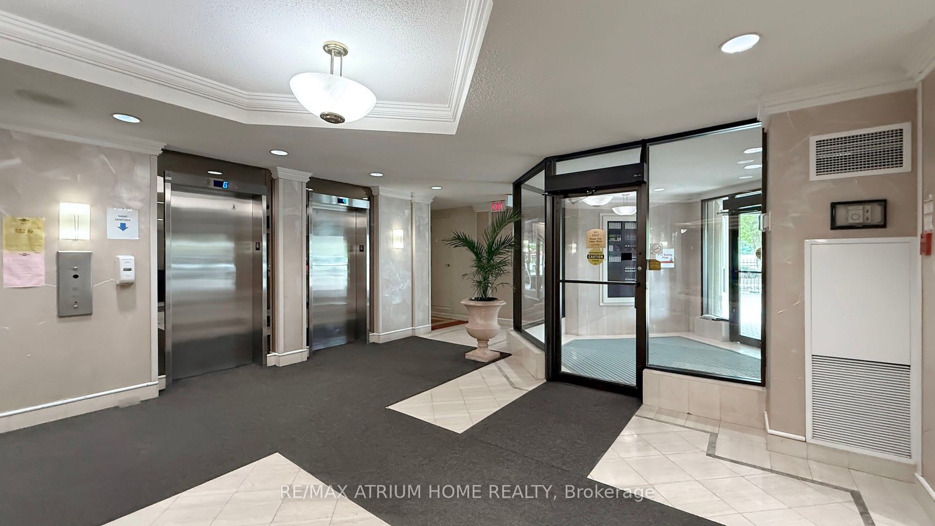 75 Bamburgh Circle 524 Property Photo 3