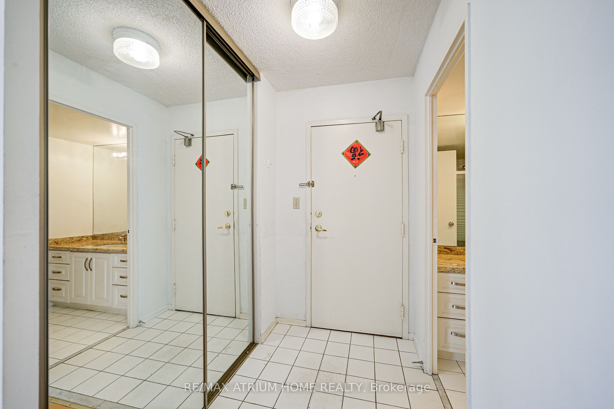 75 Bamburgh Circle 524 Property Photo 4