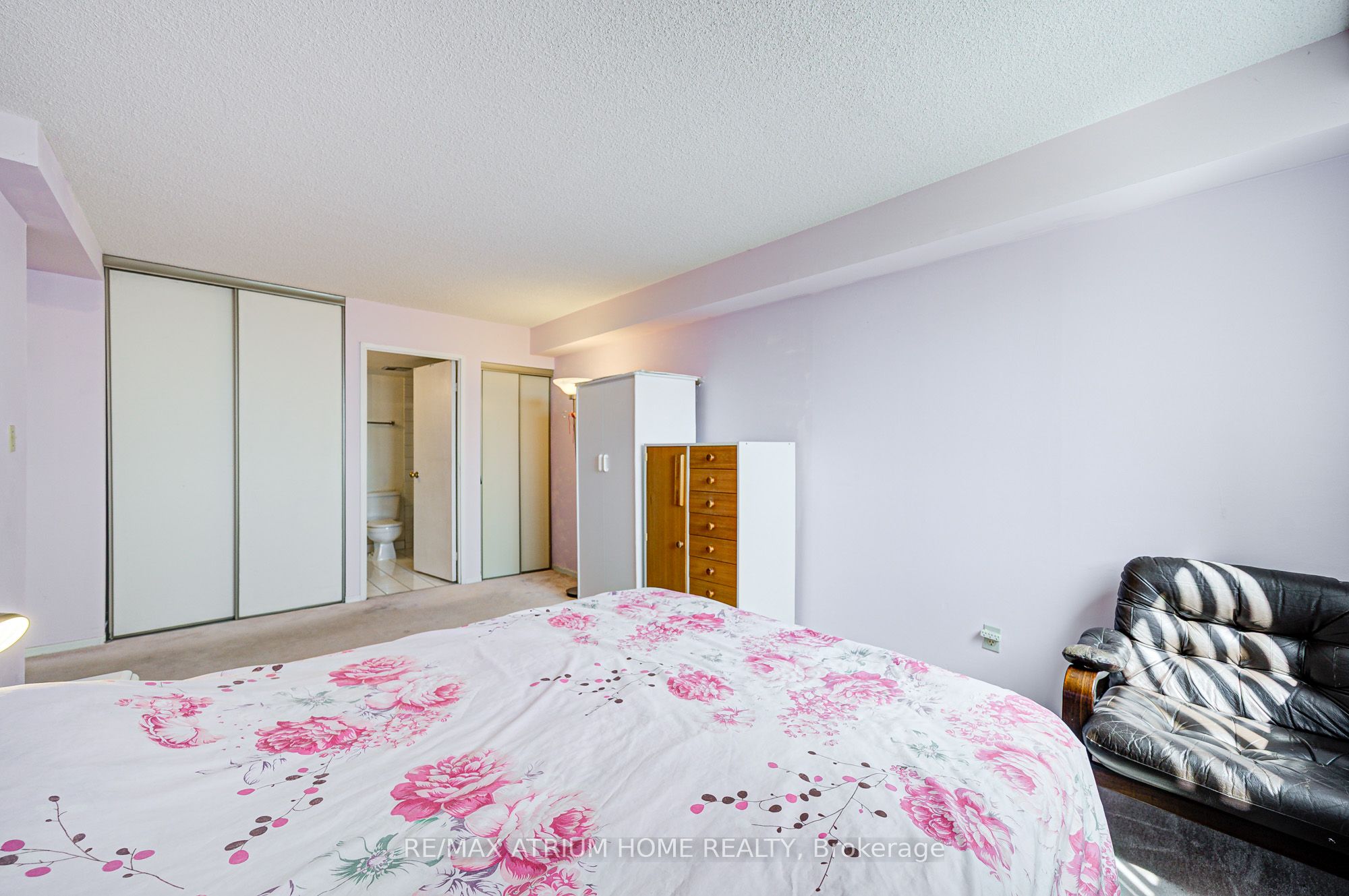 75 Bamburgh Circle 524 Property Photo 28