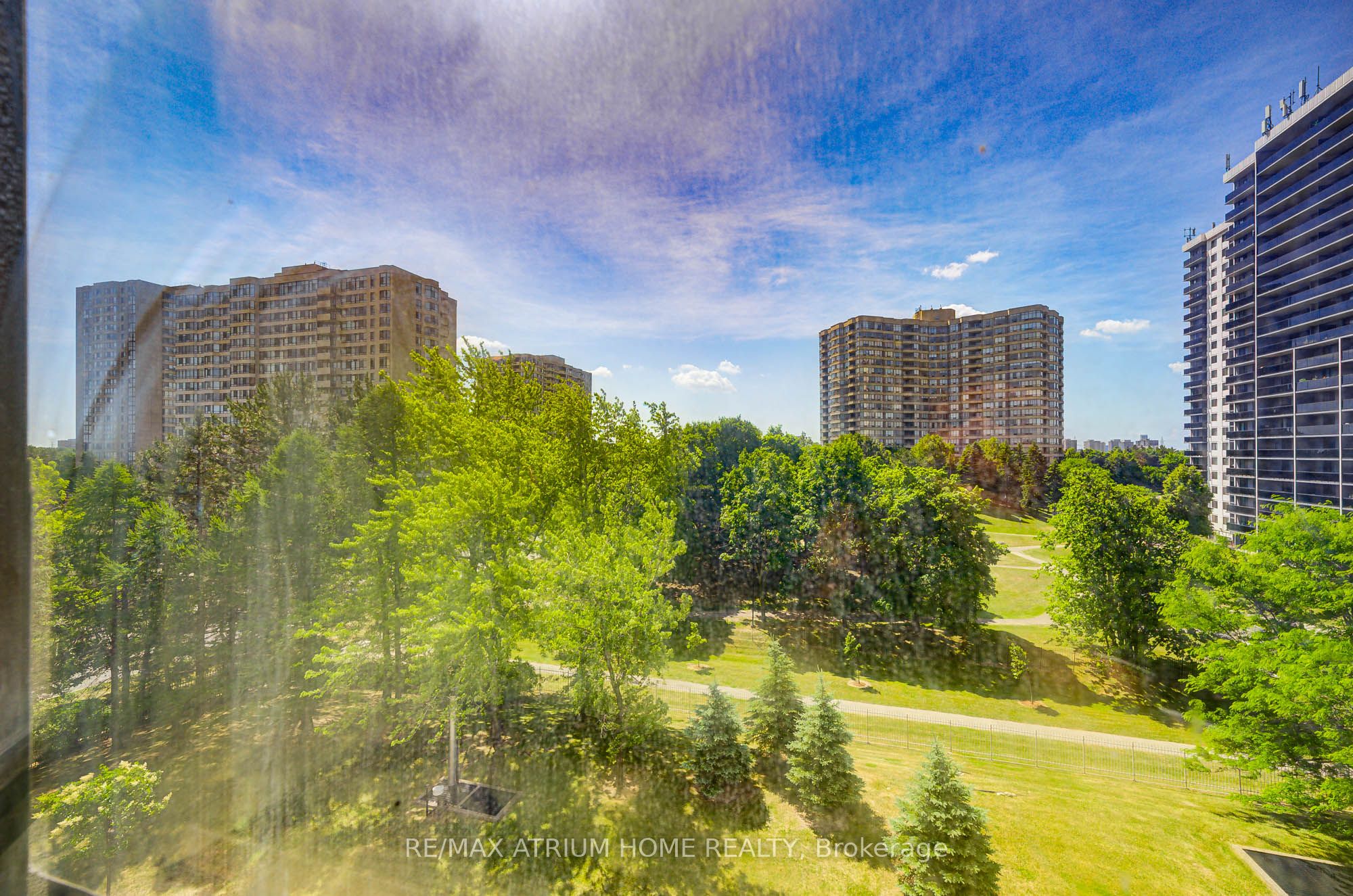 75 Bamburgh Circle 524 Property Photo 41