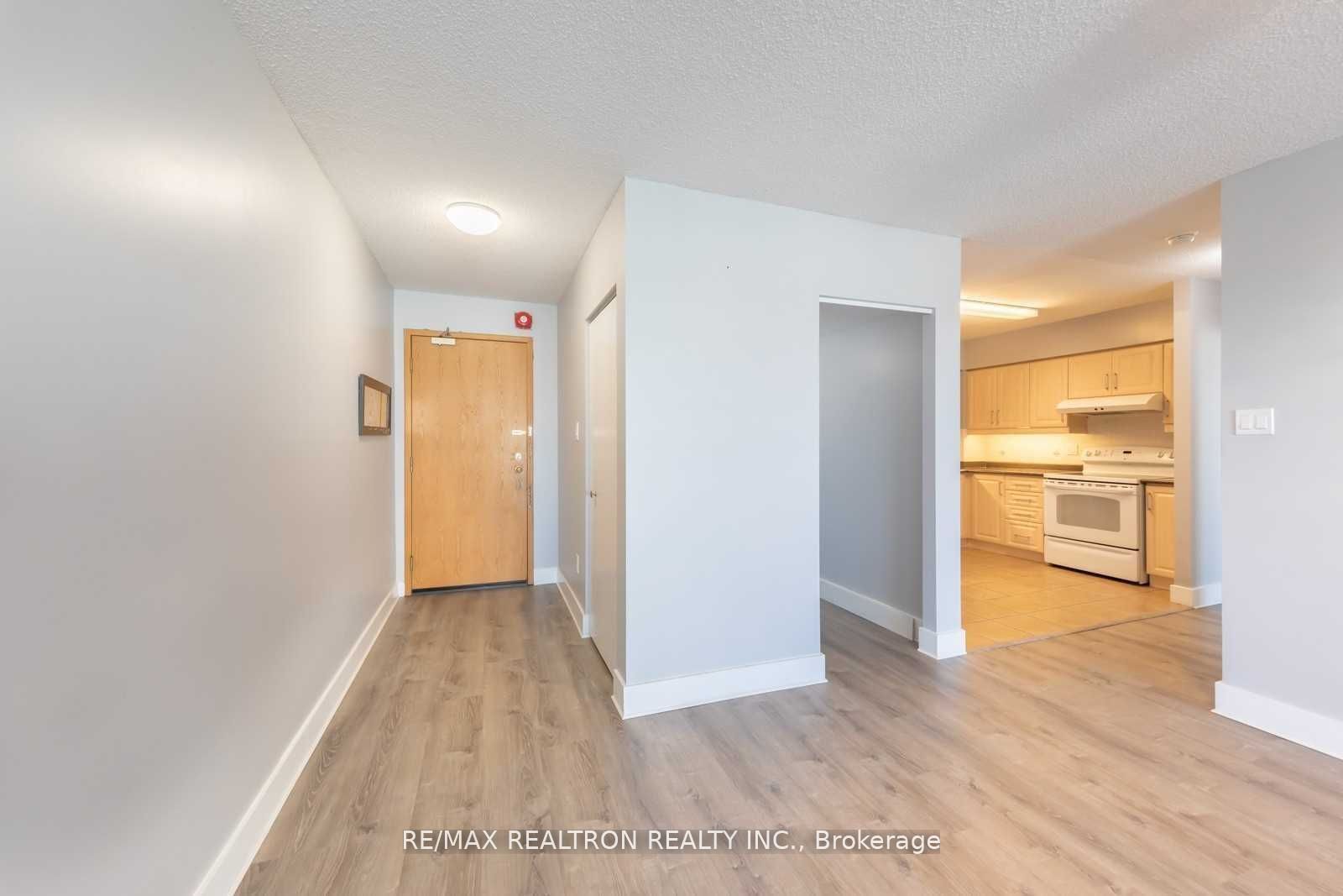 #505 - 39 Kimbercroft Court Property Photo 2
