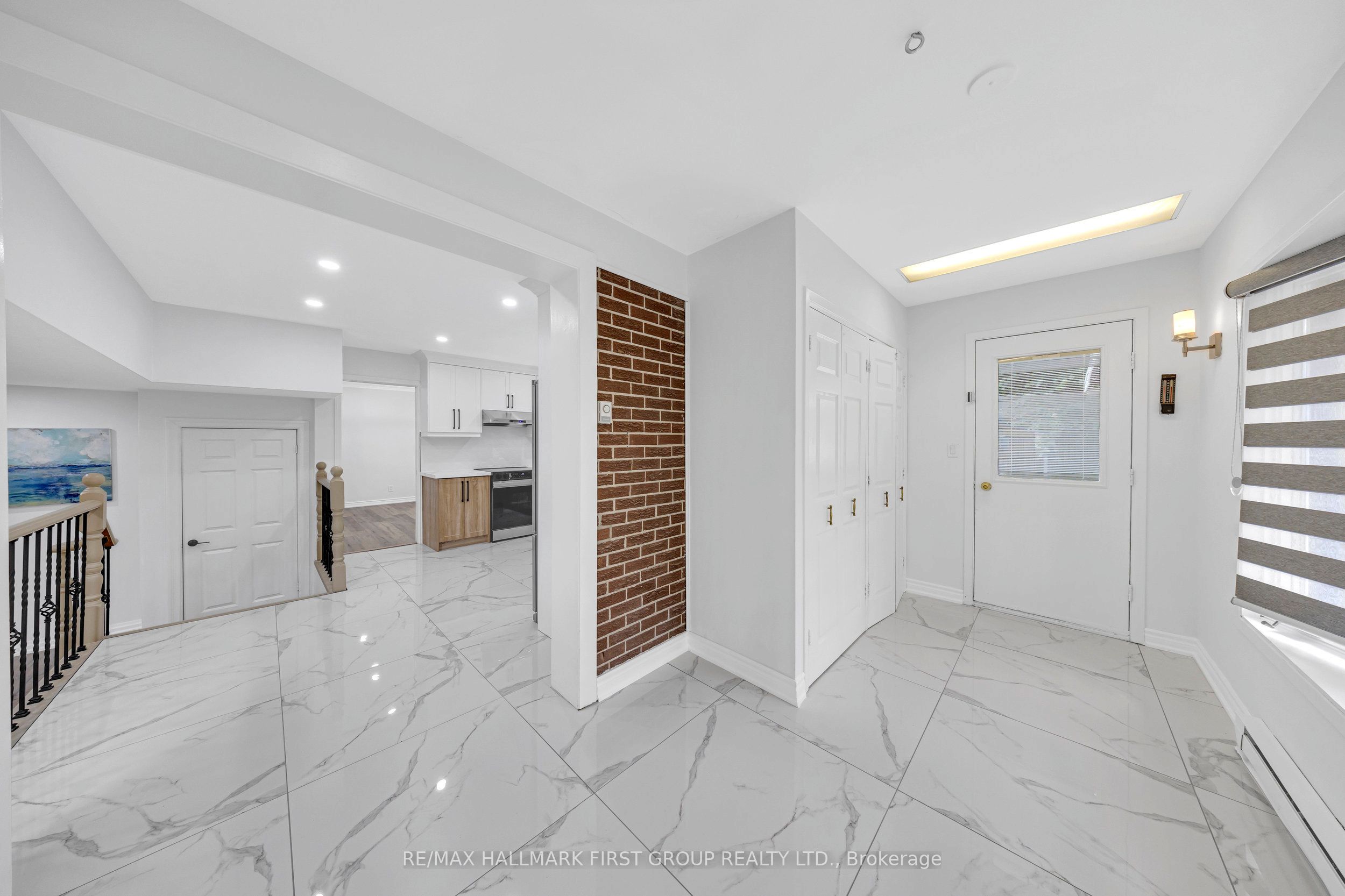 890 Briarwood Drive Property Photo 12