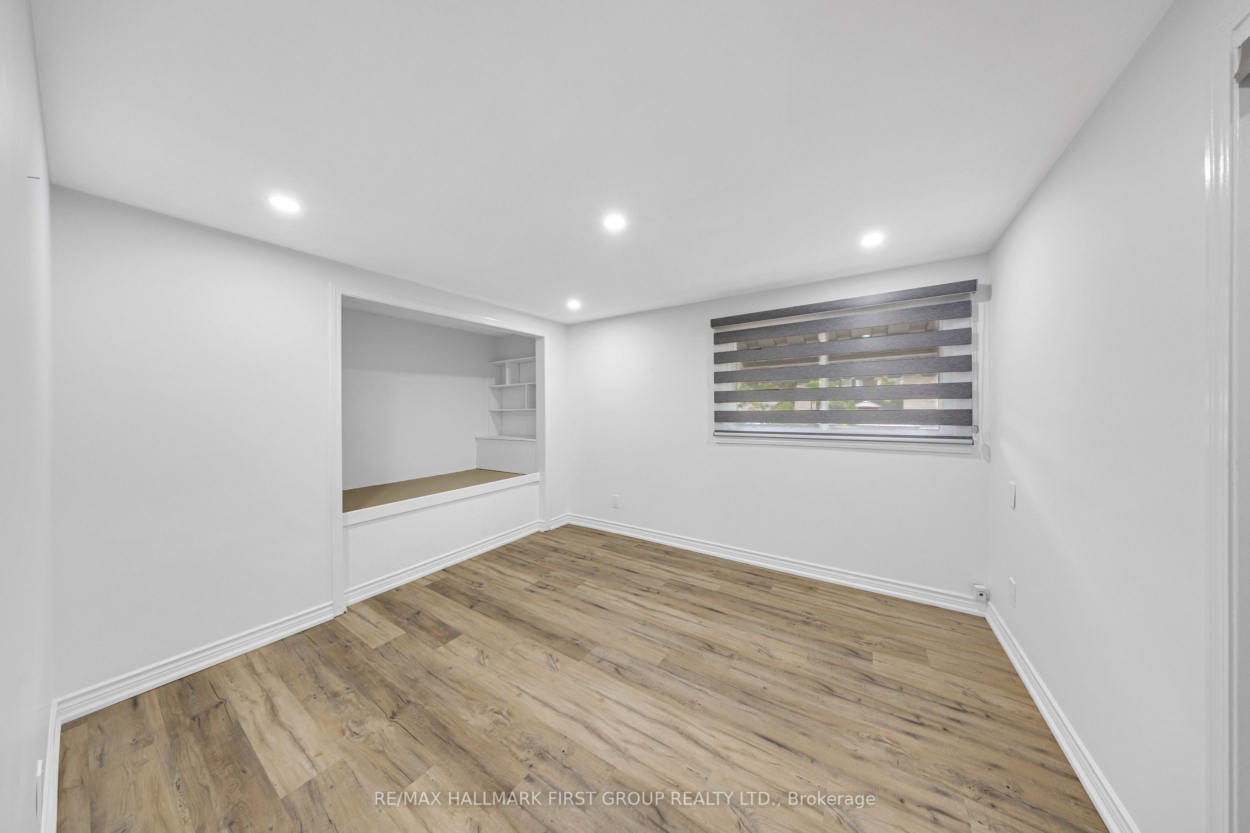 890 Briarwood Drive Property Photo 21