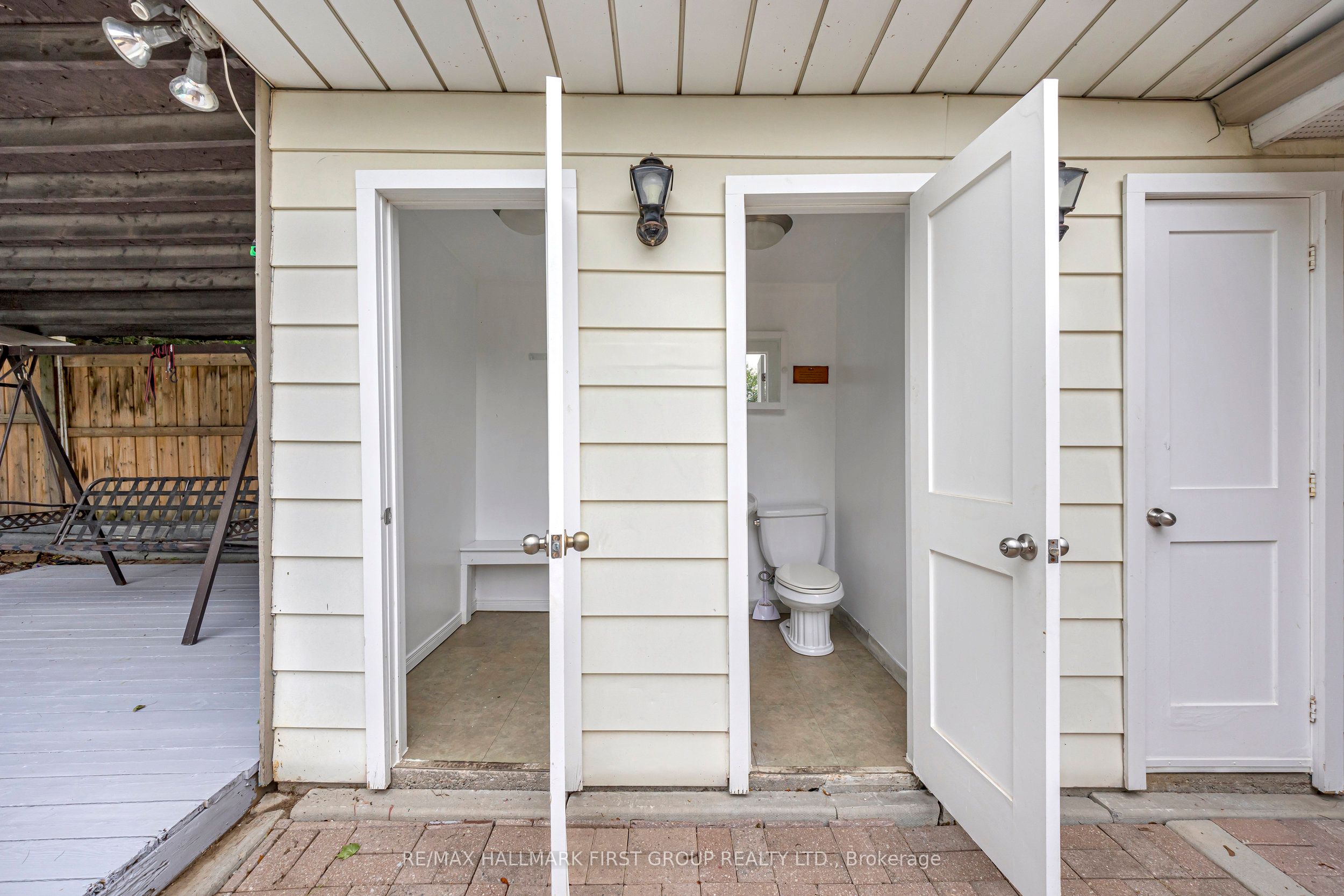 890 Briarwood Drive Property Photo 42