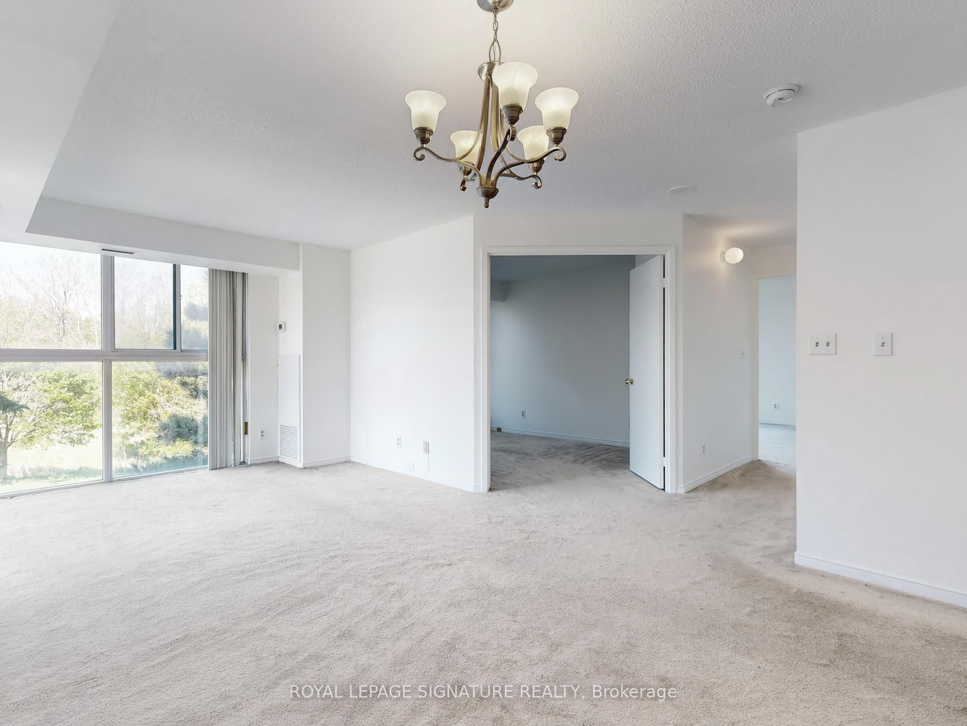 90 Dale Avenue 309 Property Photo 4