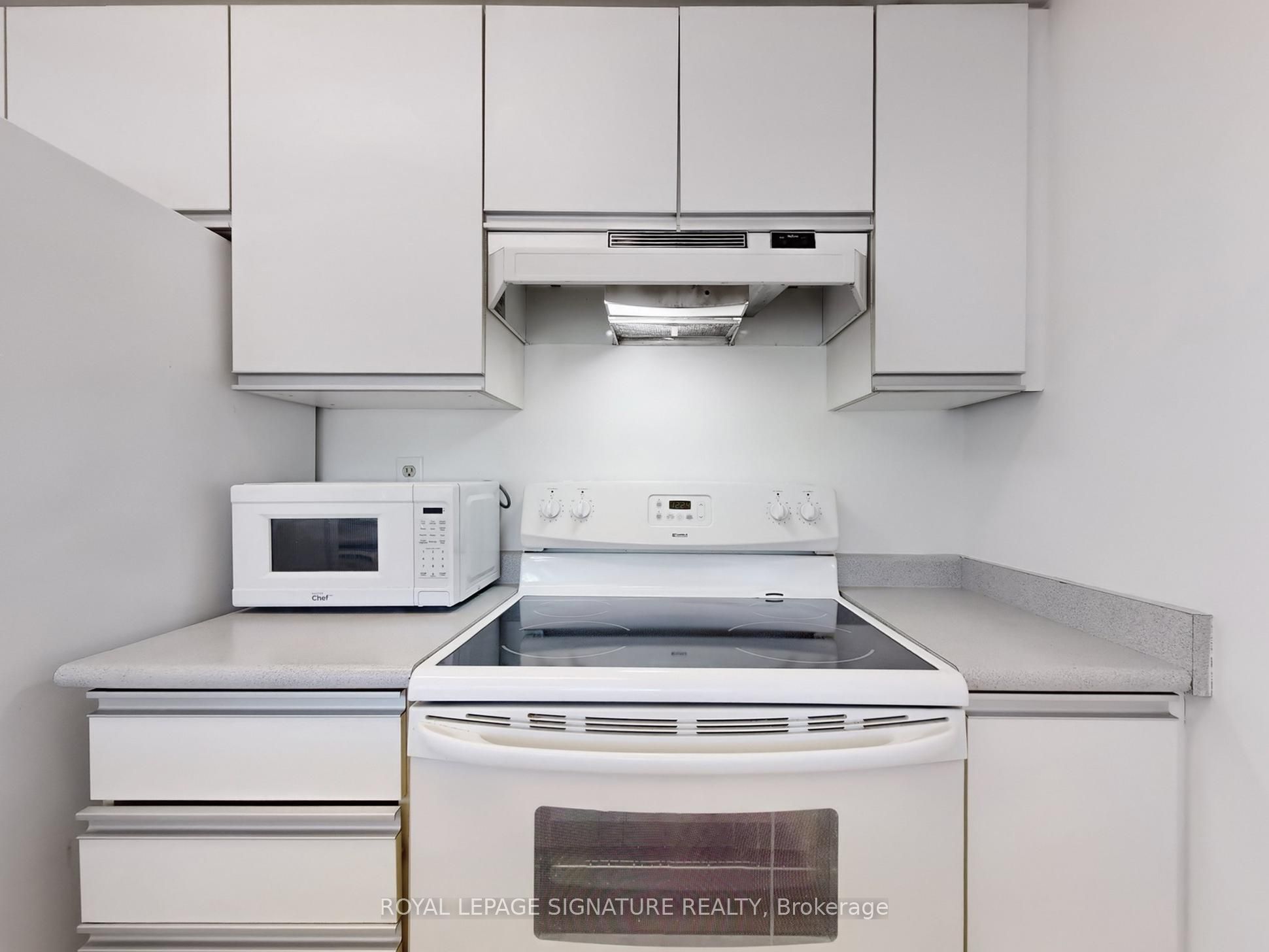 90 Dale Avenue 309 Property Photo 13