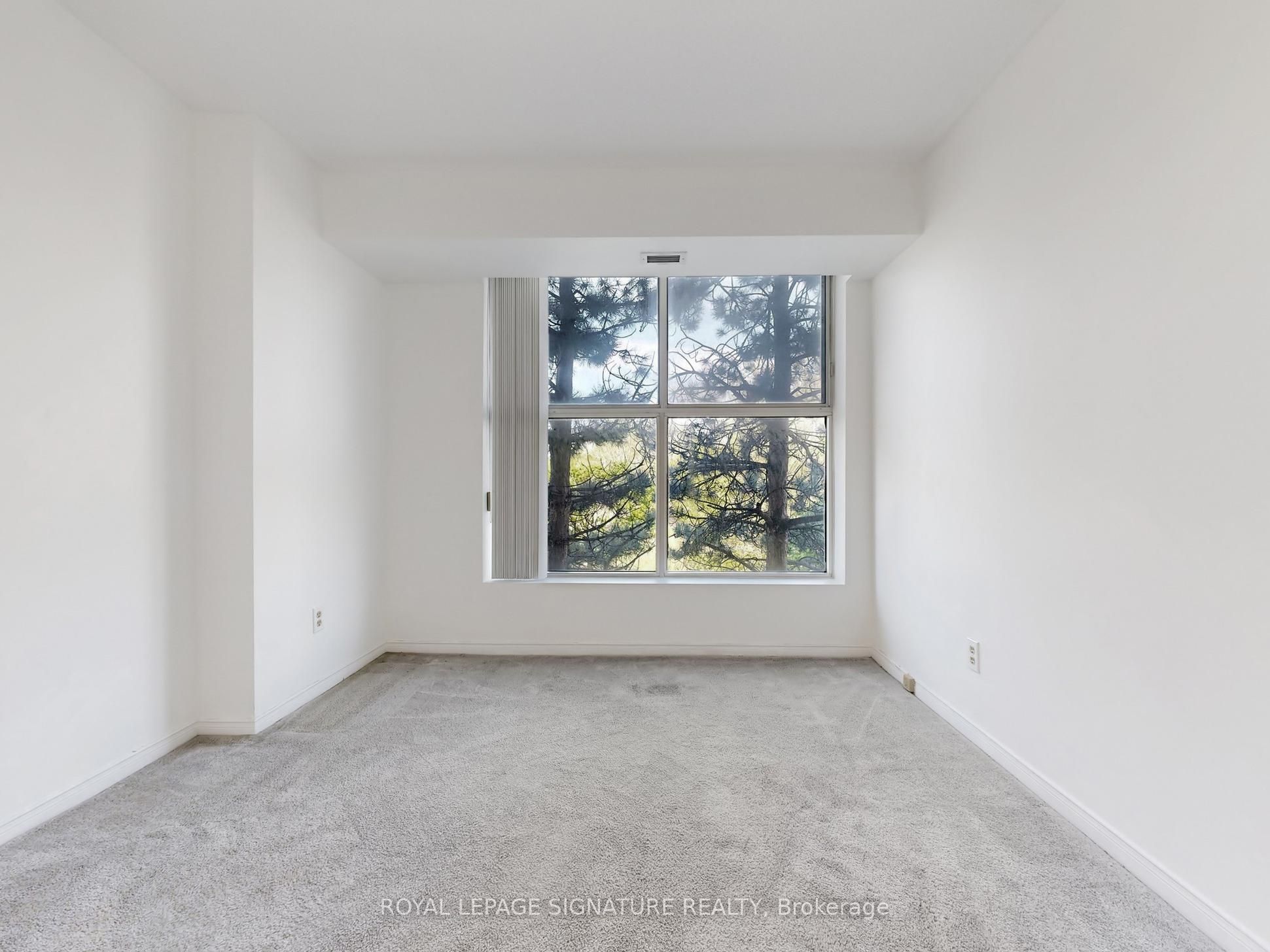 90 Dale Avenue 309 Property Photo 25