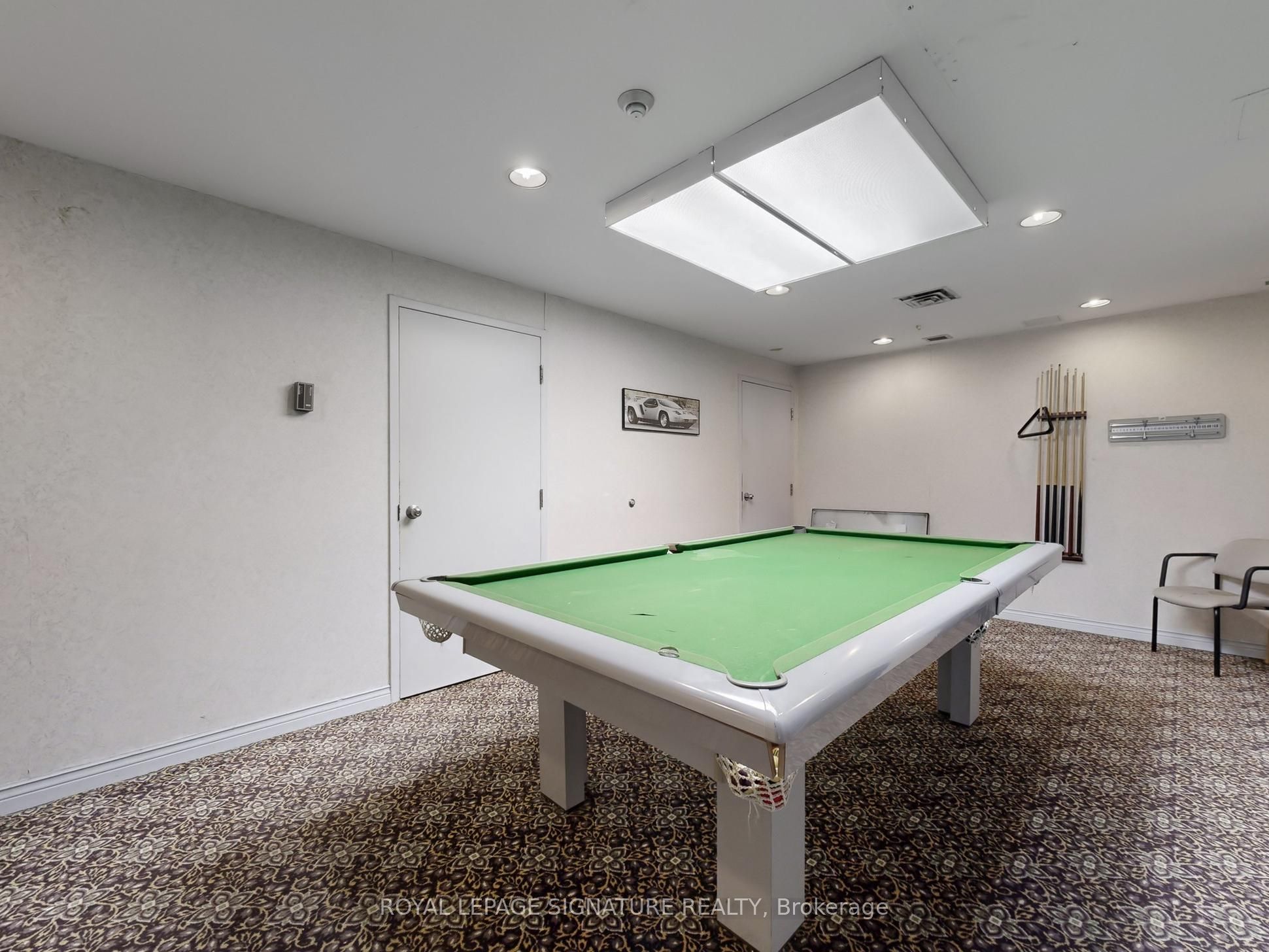 90 Dale Avenue 309 Property Photo 37