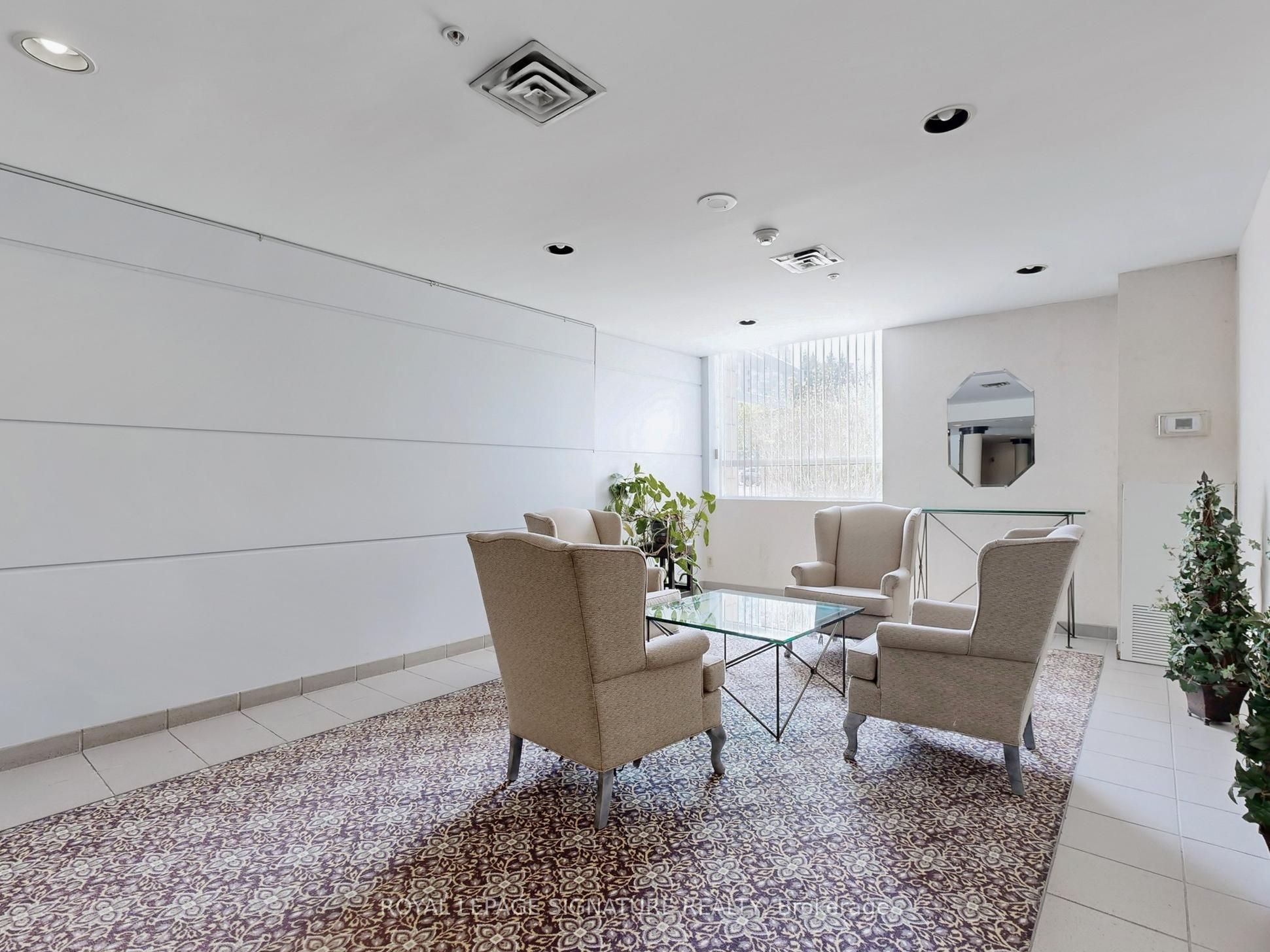 90 Dale Avenue 309 Property Photo 38