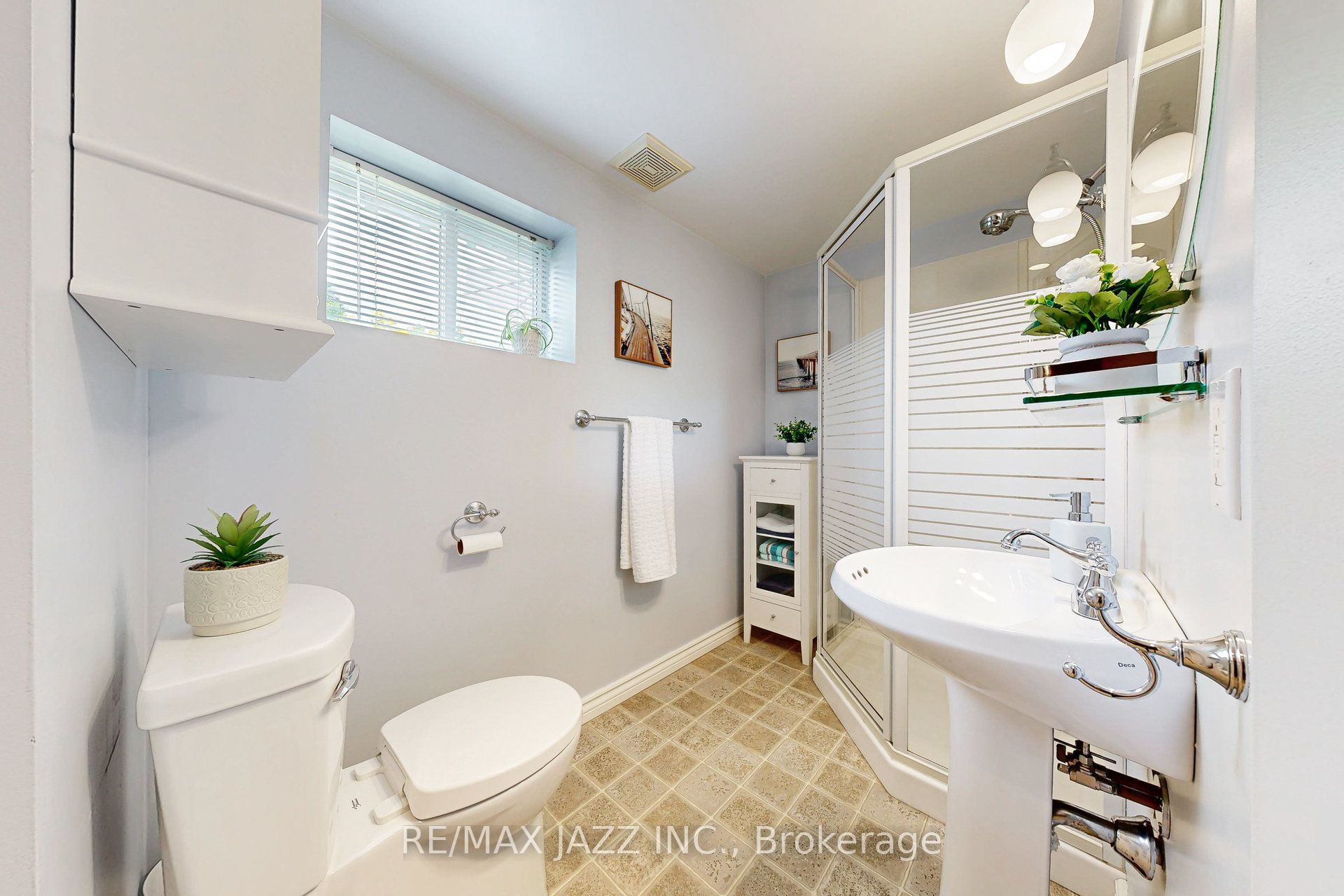 77 Swanston Crescent Property Photo 28
