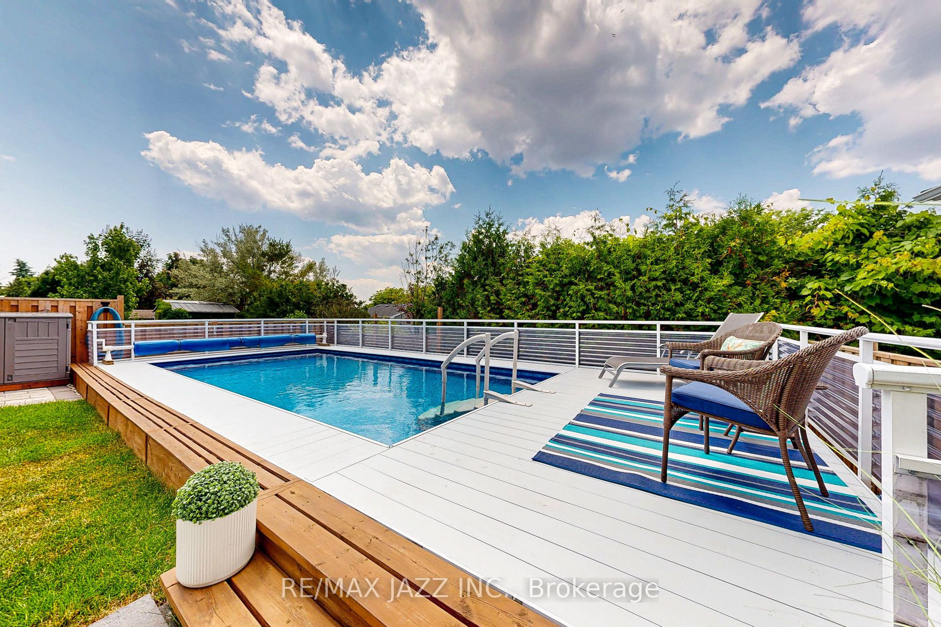 77 Swanston Crescent Property Photo 37
