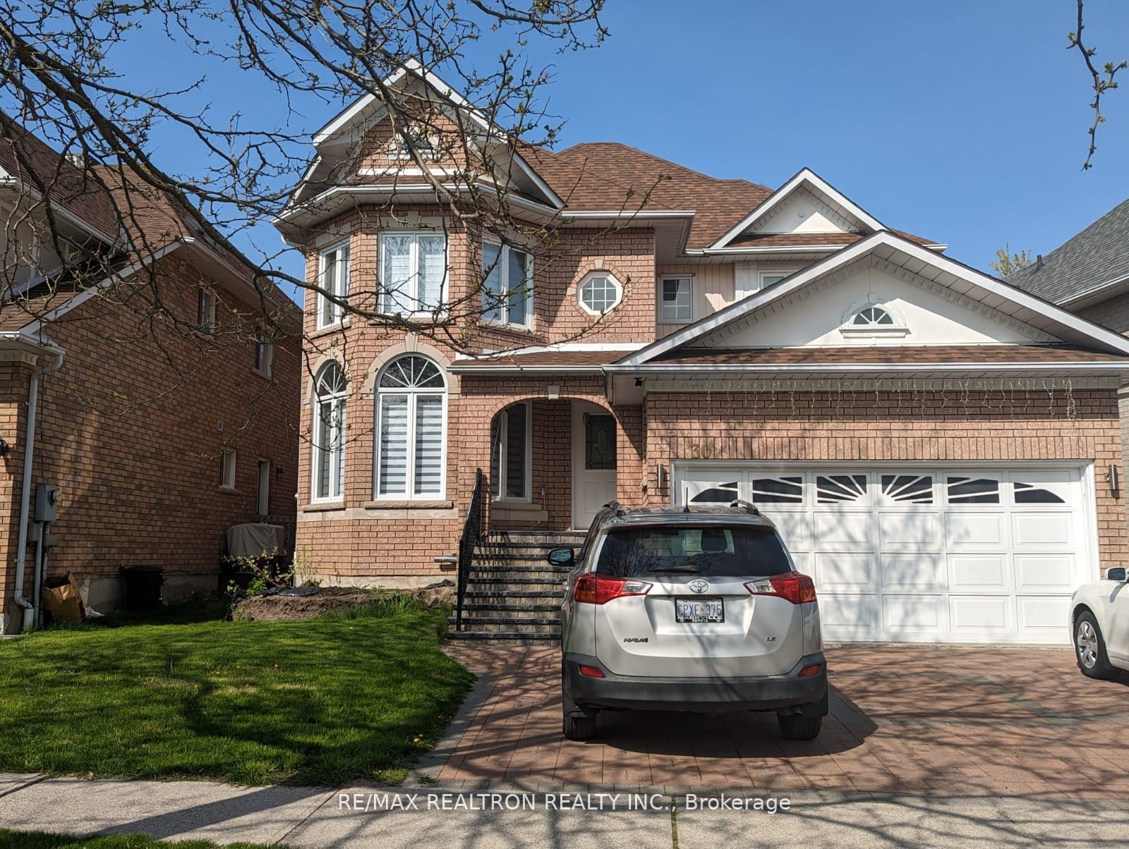 #main/2nd - 30 Kemp Drive Property Photo 1