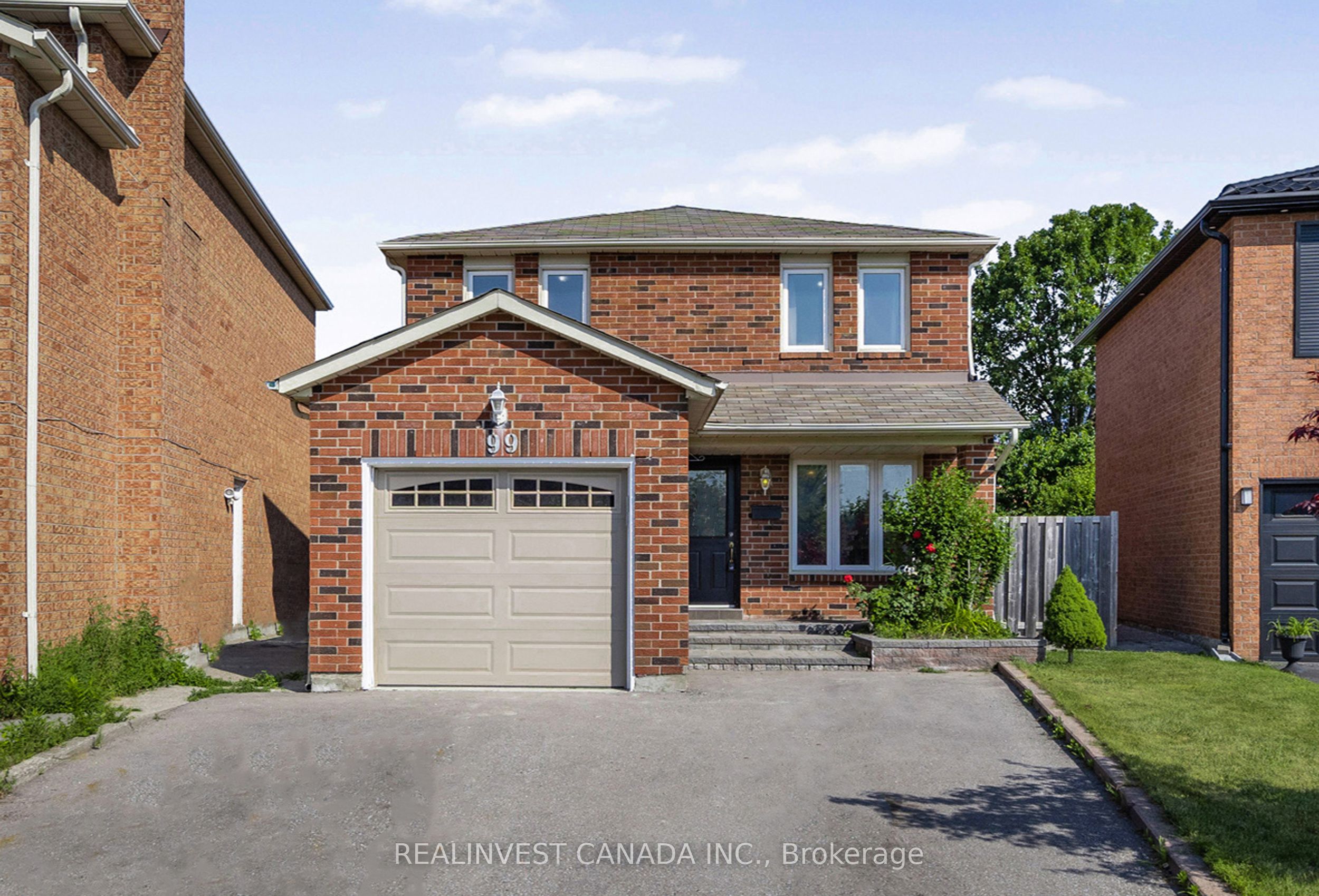 99 Carisbrooke Square Property Photo 1