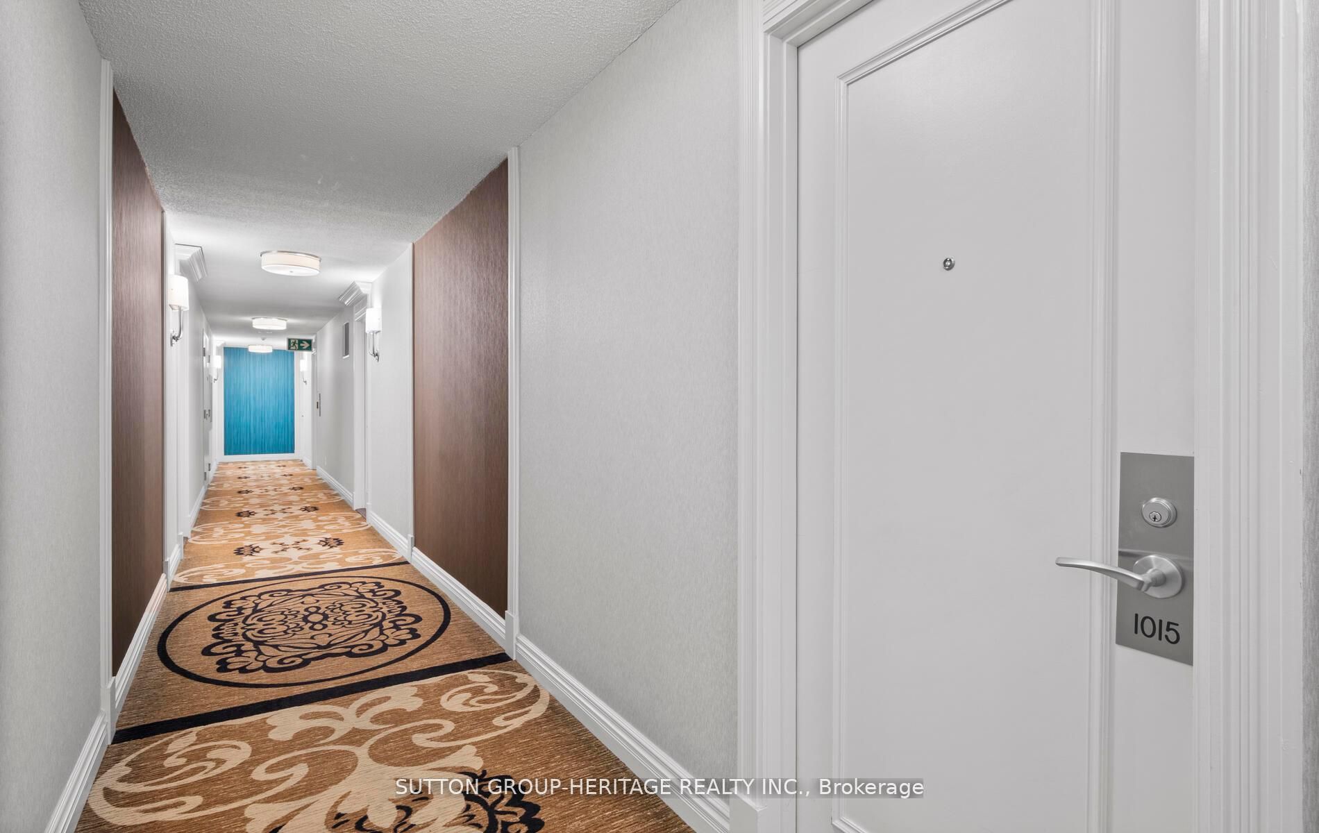 #1015 - 1000 The Esplanade Avenue Property Photo 4