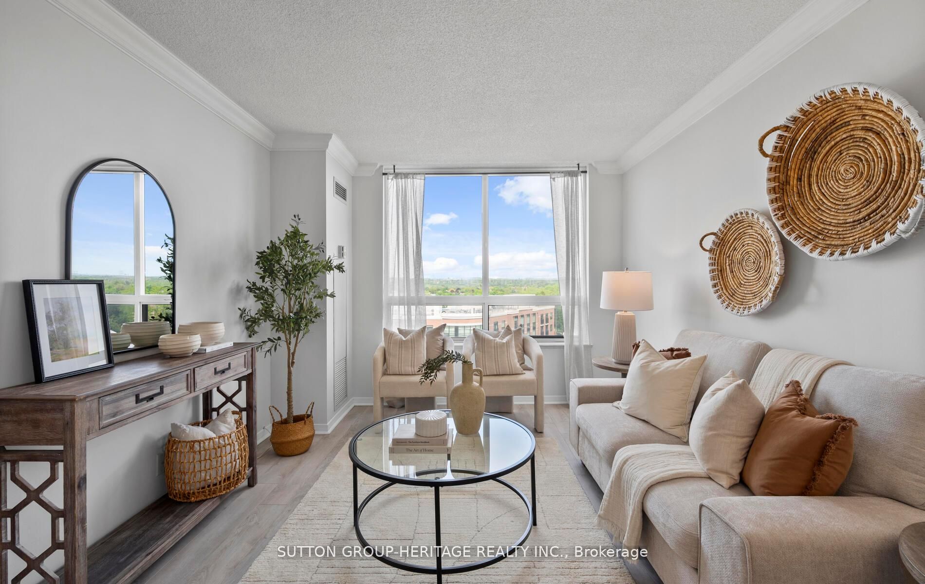 #1015 - 1000 The Esplanade Avenue Property Photo 12