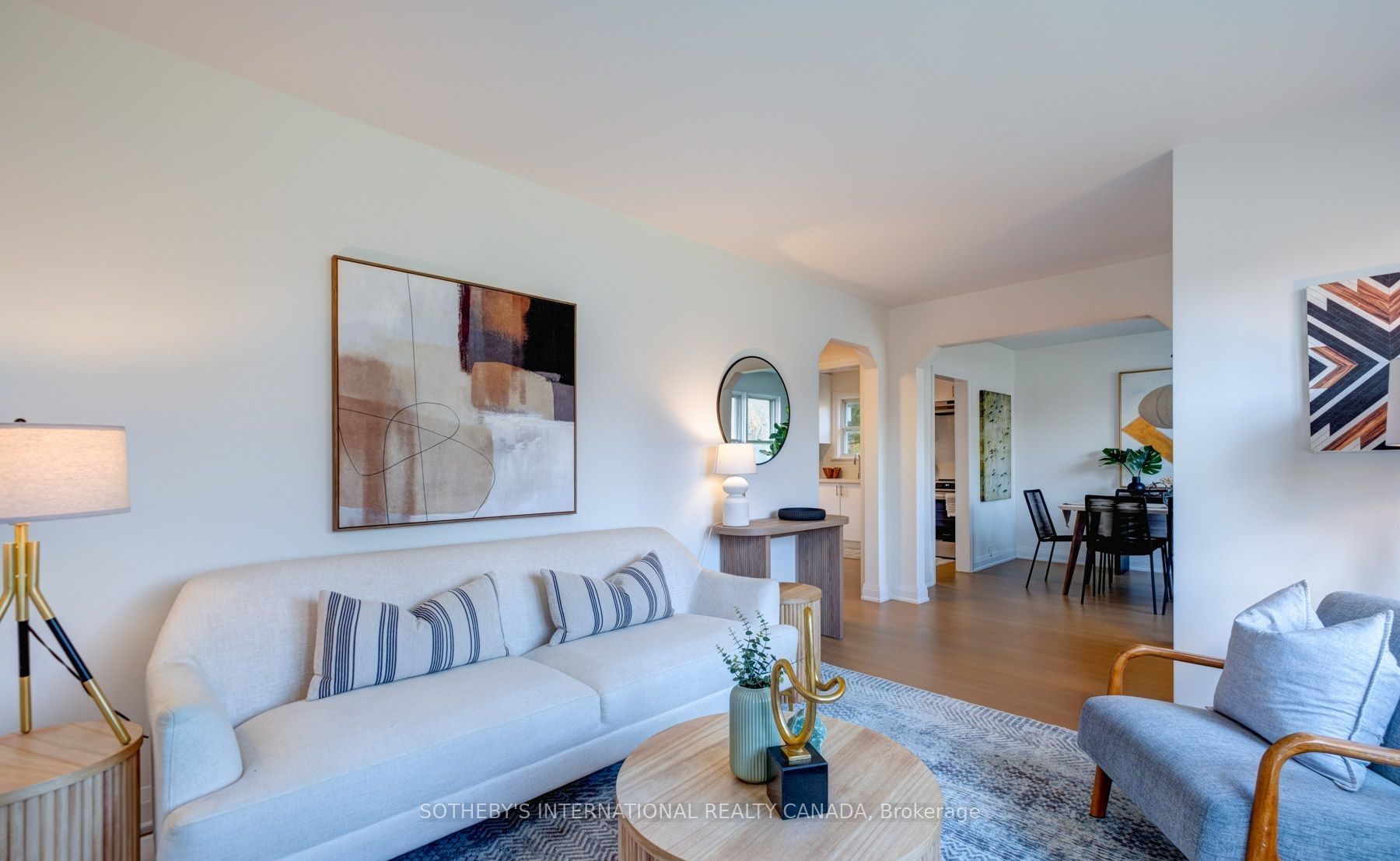 40 Stamford Square Property Photo 1