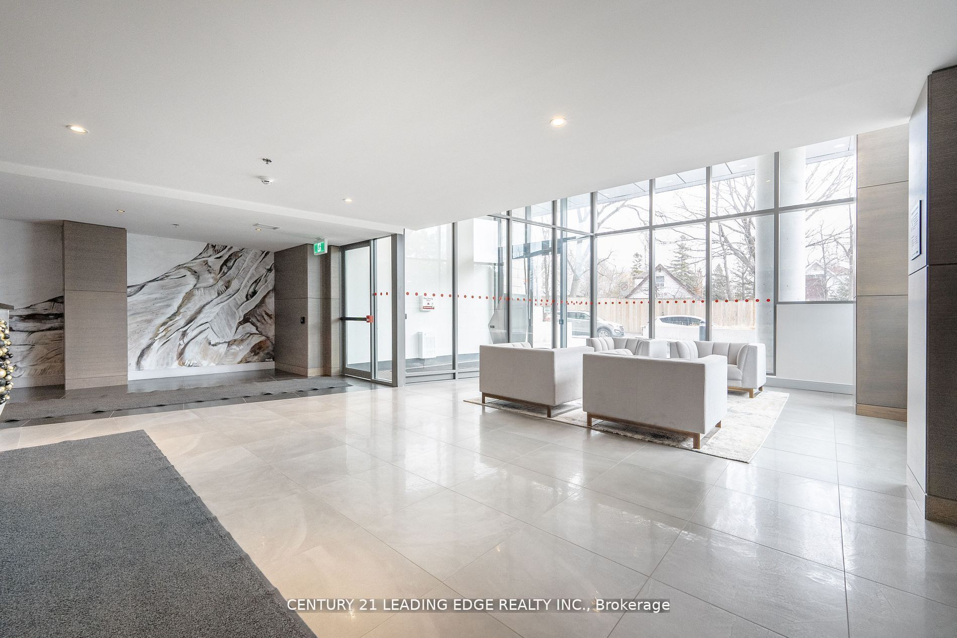 90 S Glen Everest Road 1003 Property Photo 3