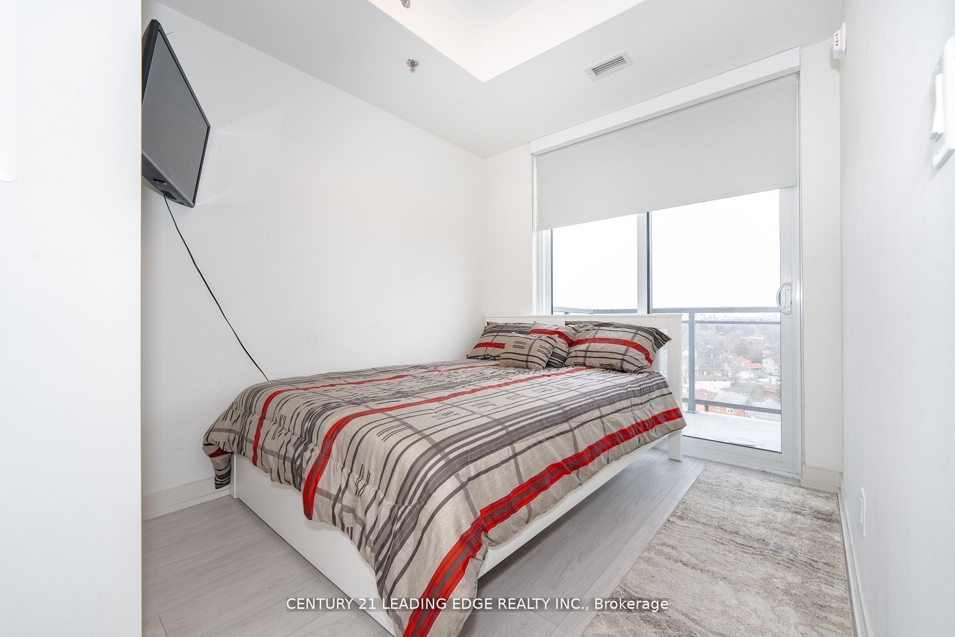 90 S Glen Everest Road 1003 Property Photo 7