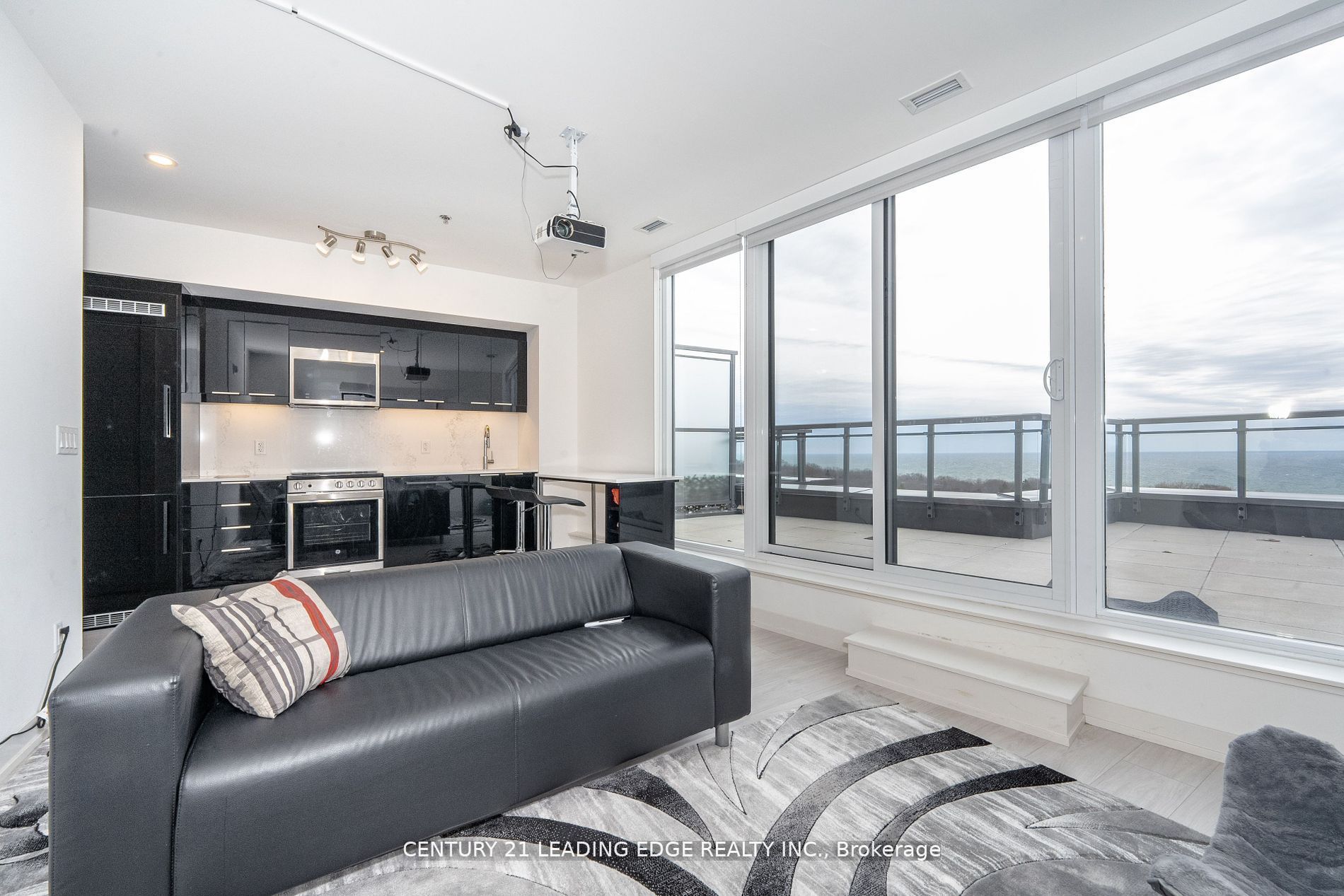 90 S Glen Everest Road 1003 Property Photo 19