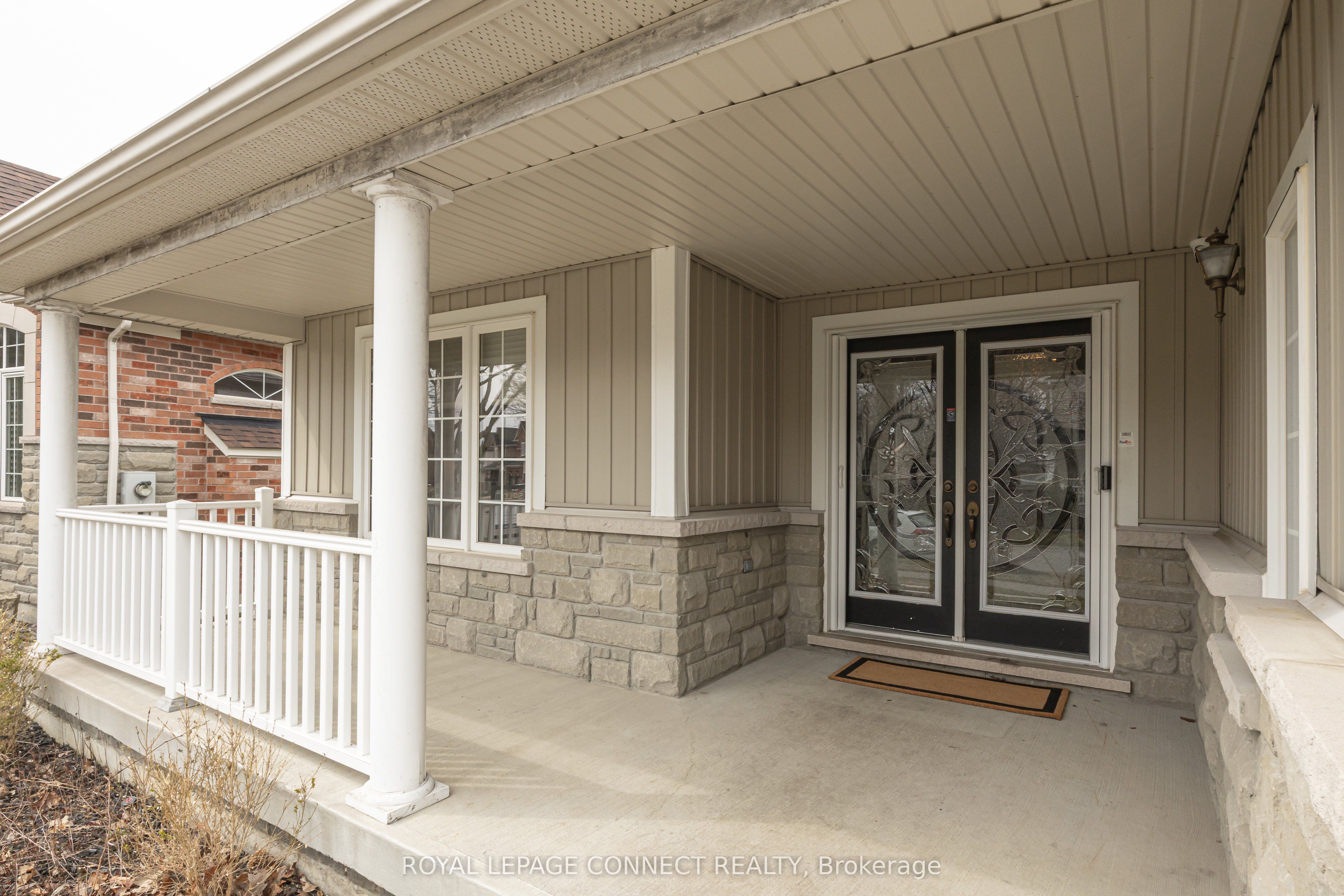 4 Branthaven Court Property Photo 2