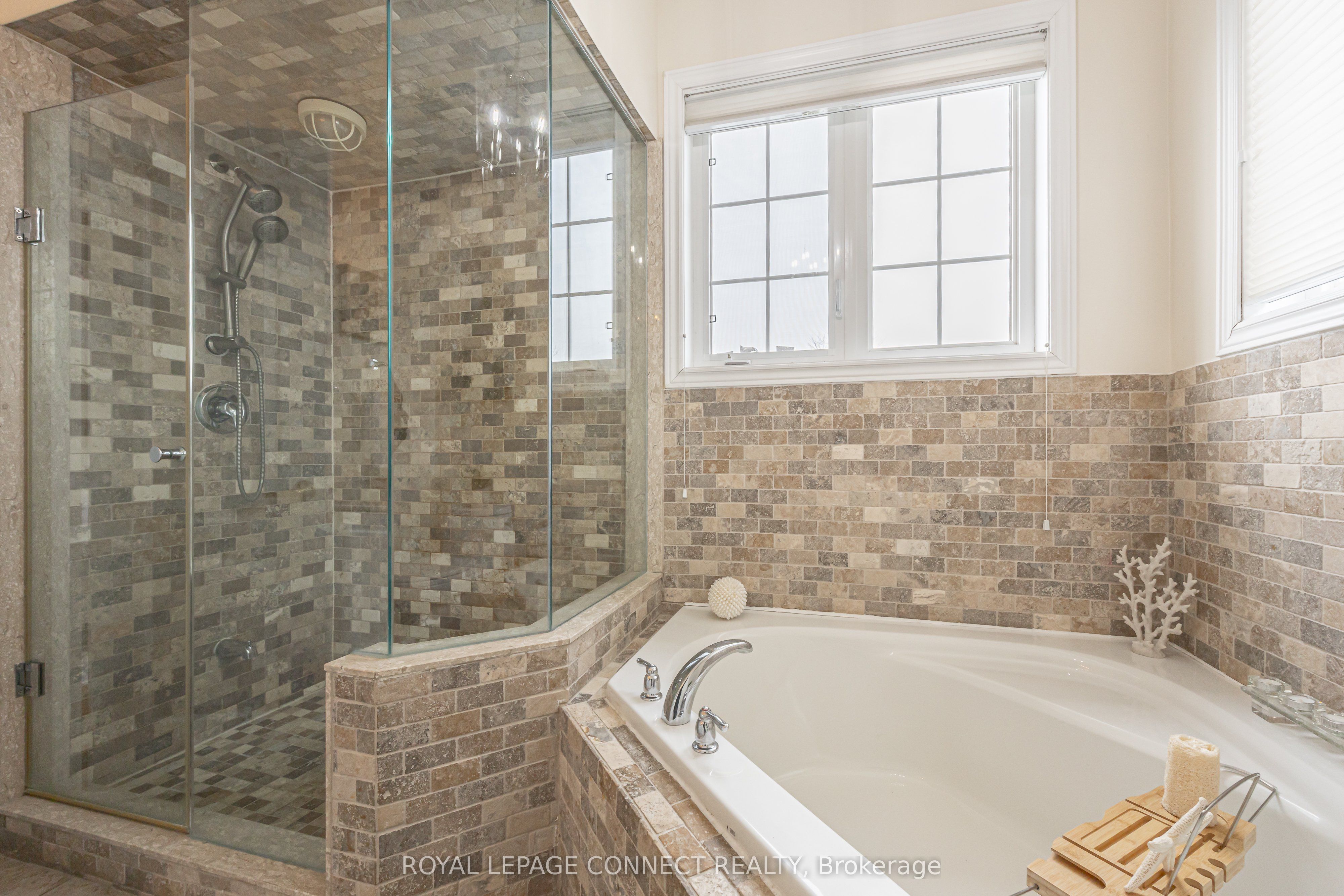 4 Branthaven Court Property Photo 23