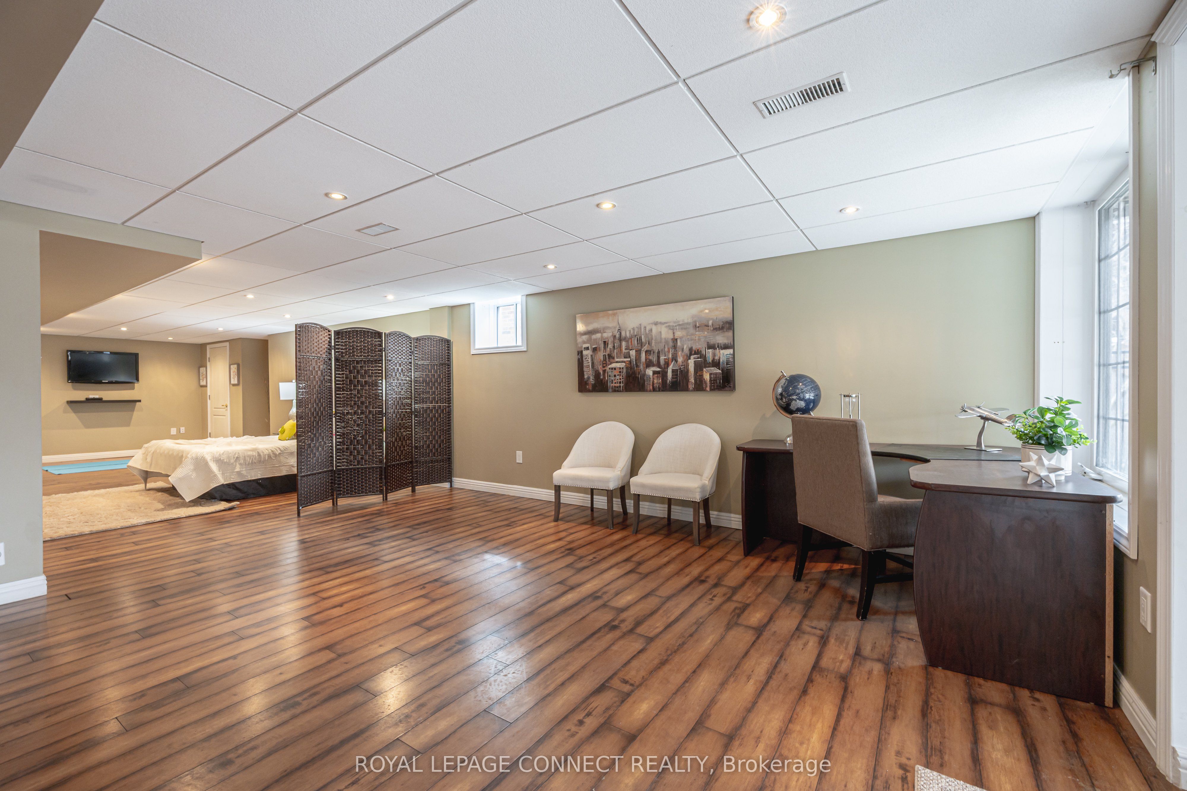 4 Branthaven Court Property Photo 32