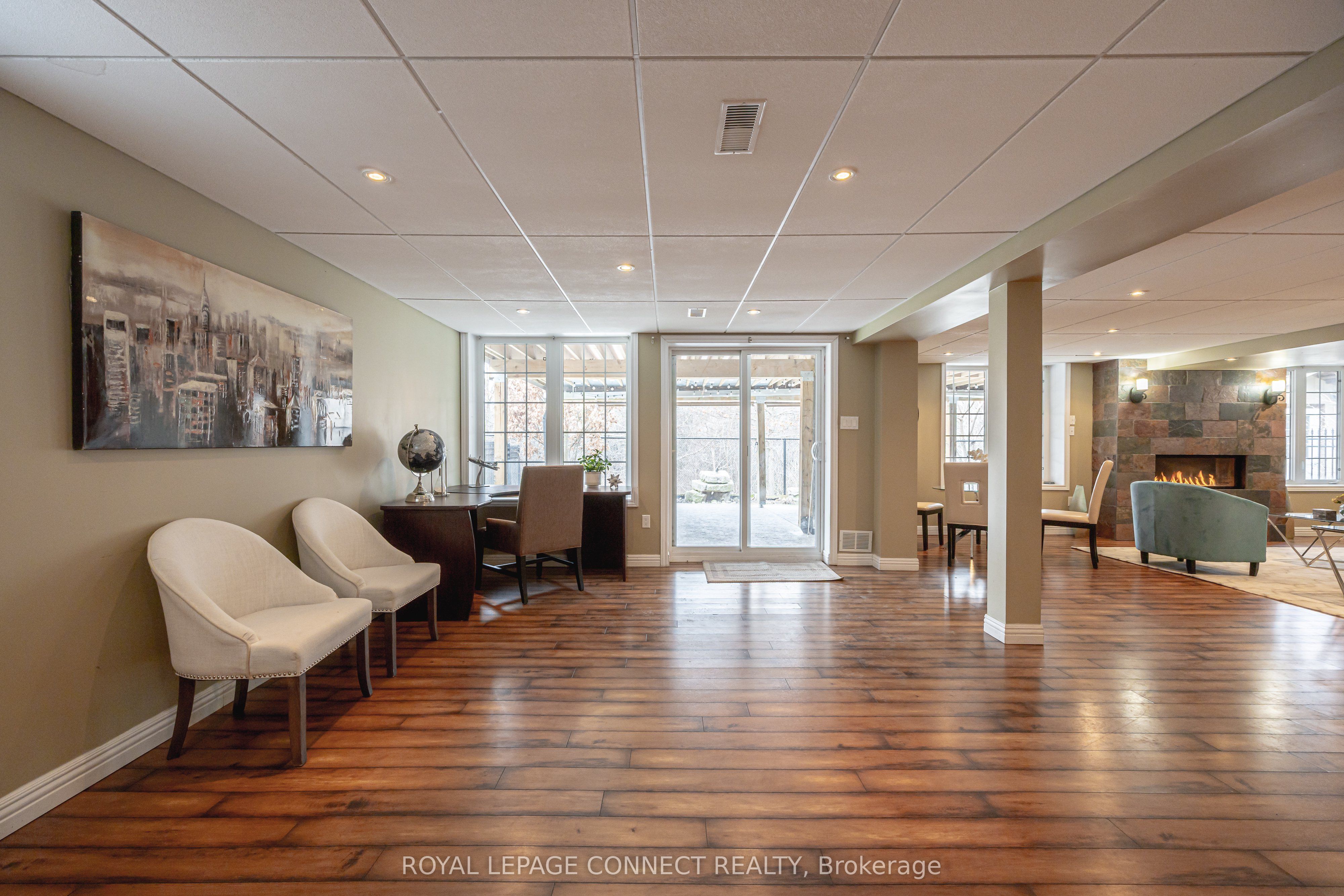 4 Branthaven Court Property Photo 33