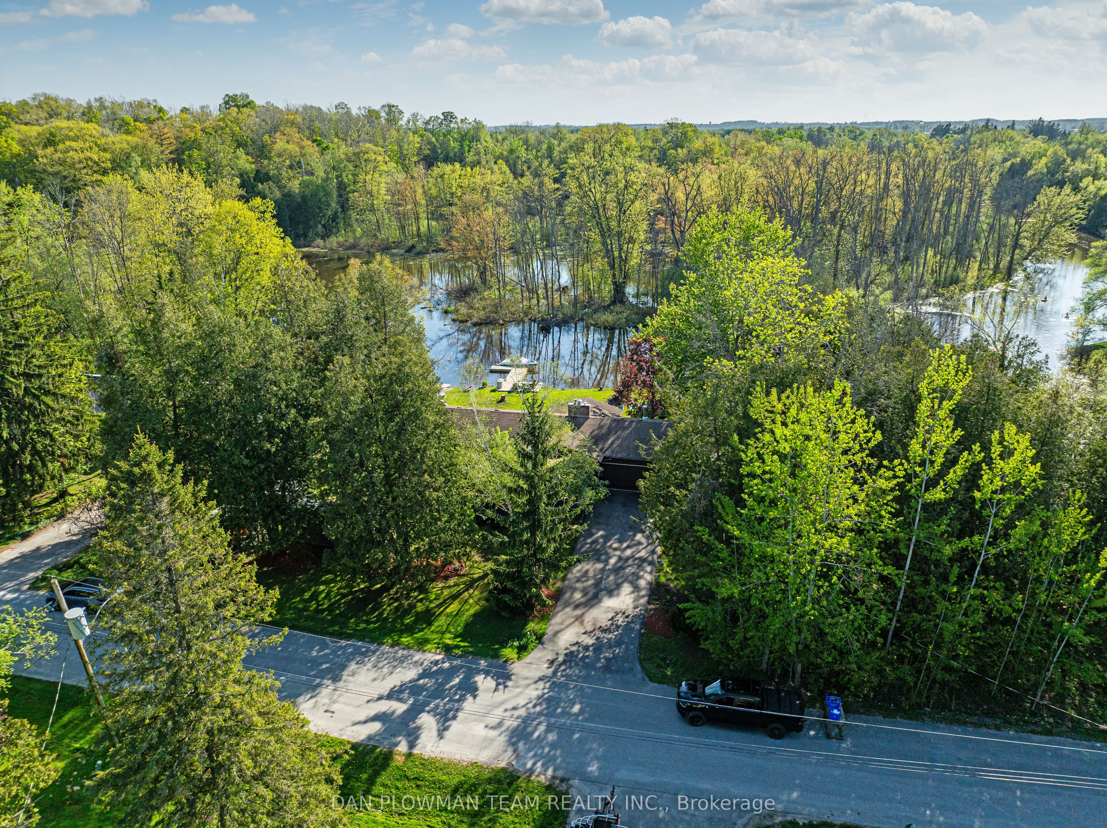 32 Nonquon Drive Property Photo 43