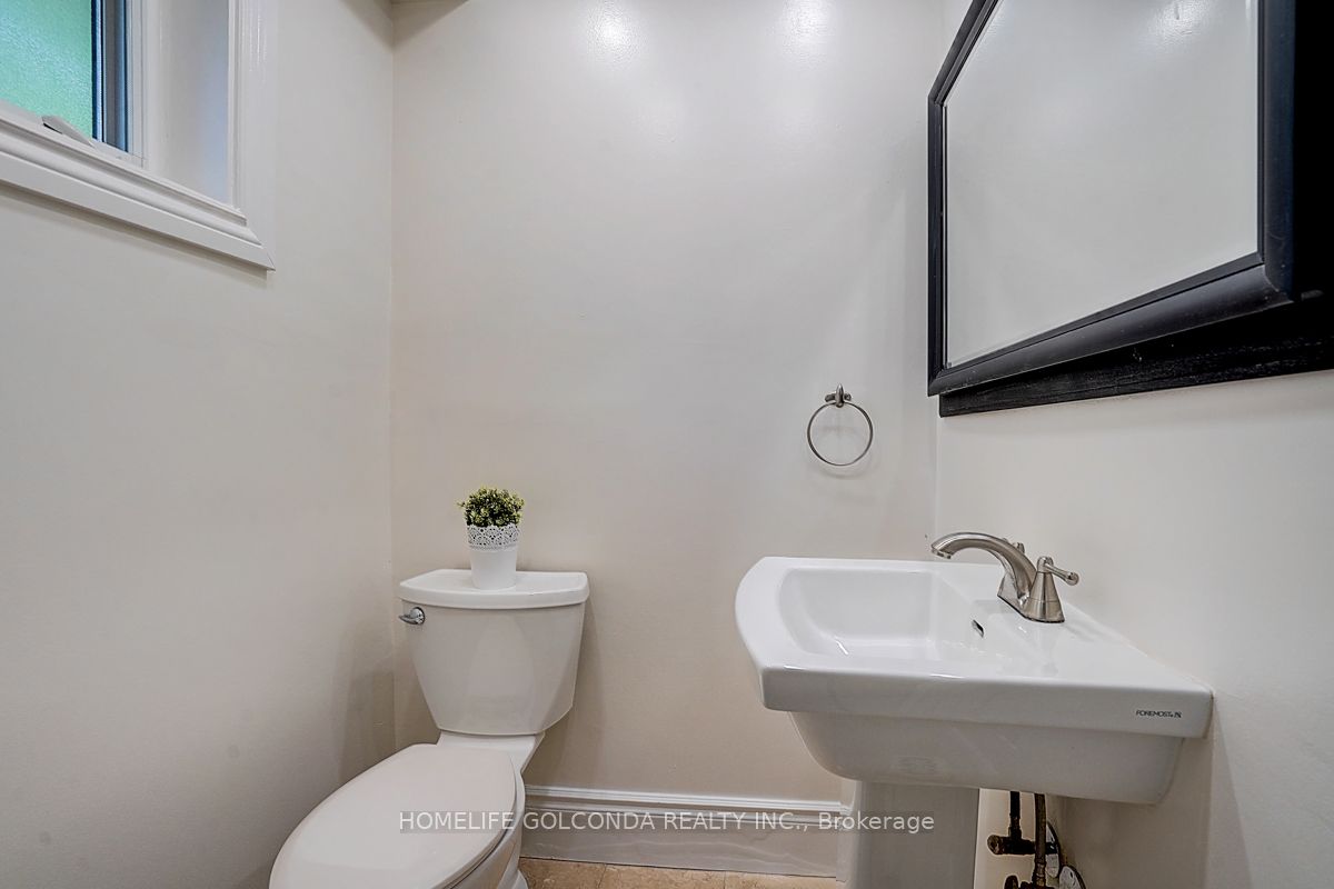 #21 - 1000 Bridletowne Circle Property Photo 5