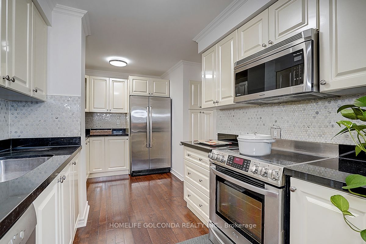 #21 - 1000 Bridletowne Circle Property Photo 17